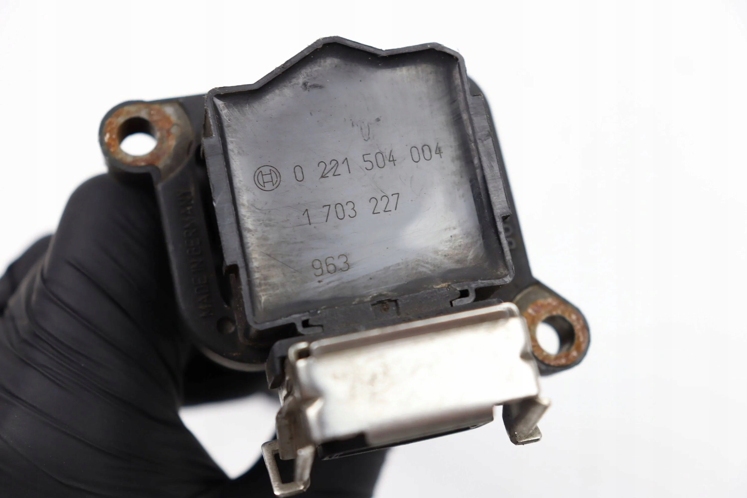 BMW E46 E39 coil ignition 2.0B 1703227 0221504004