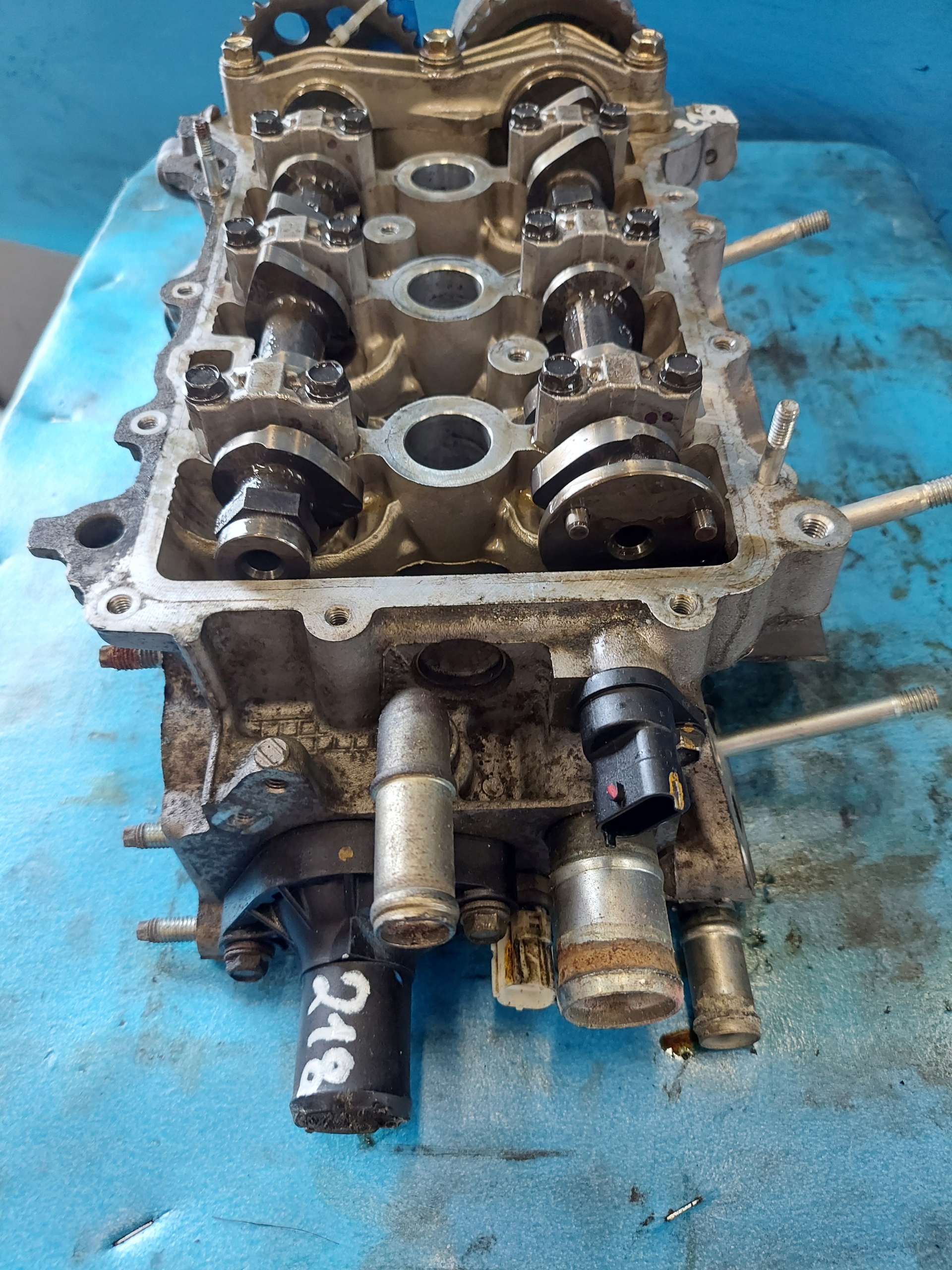 head. YARIS 2010 R 1.0 B 1KRFE