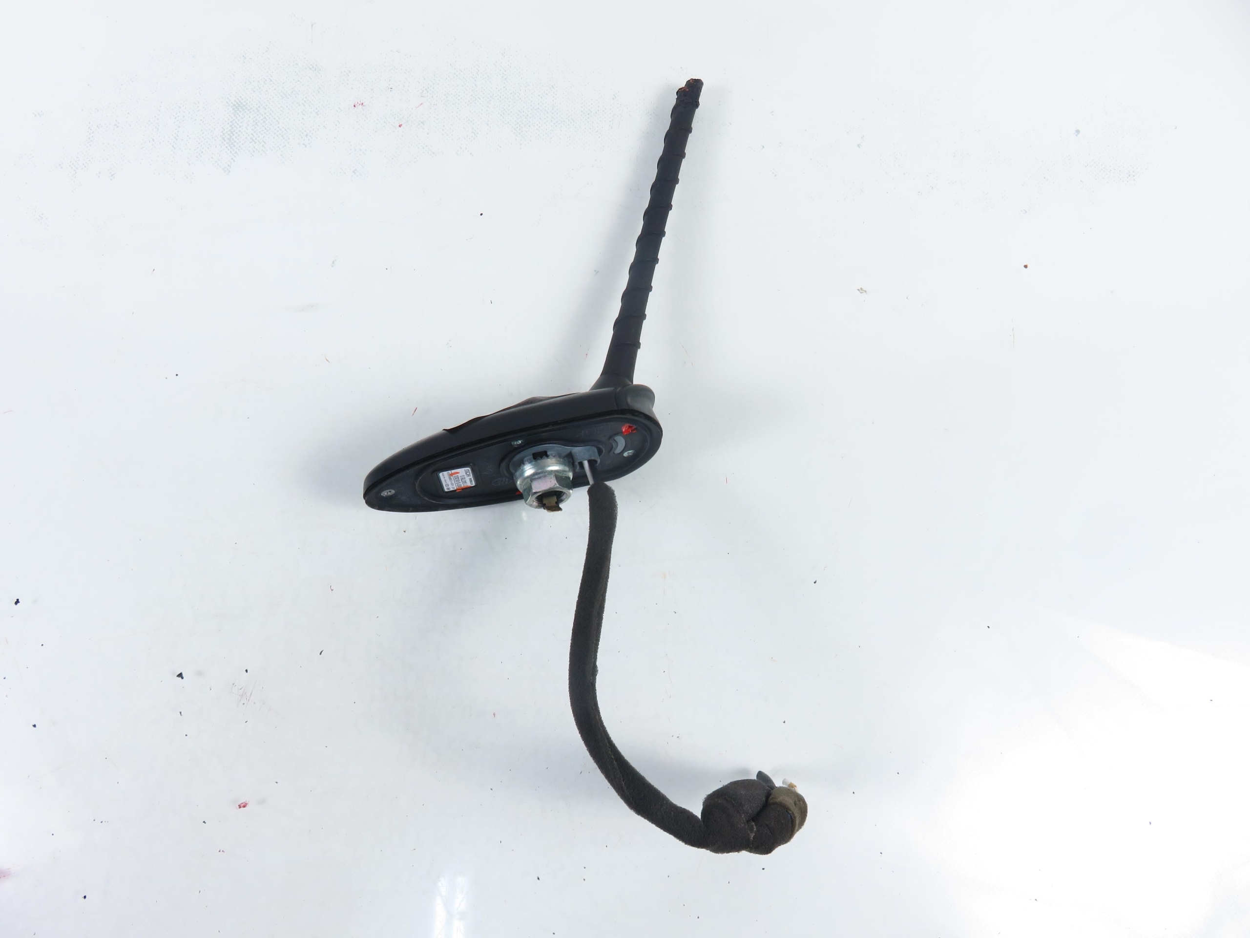 ANTENA KIA SPORTAGE III (SL) 962103U300