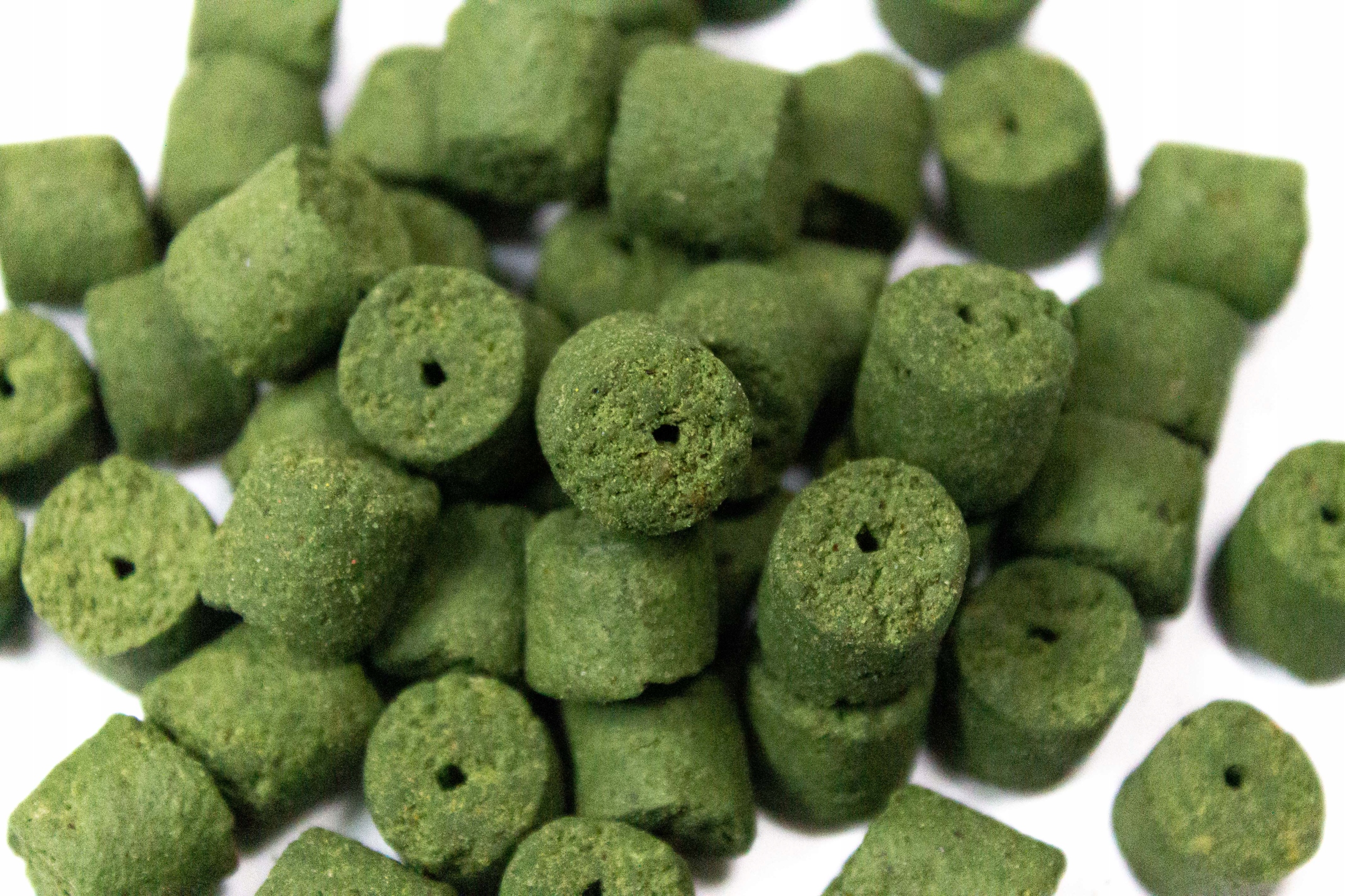 Pellet Zanęta Konopie 18mm 9kg Harison dla ryb karp leszcz lin feeder