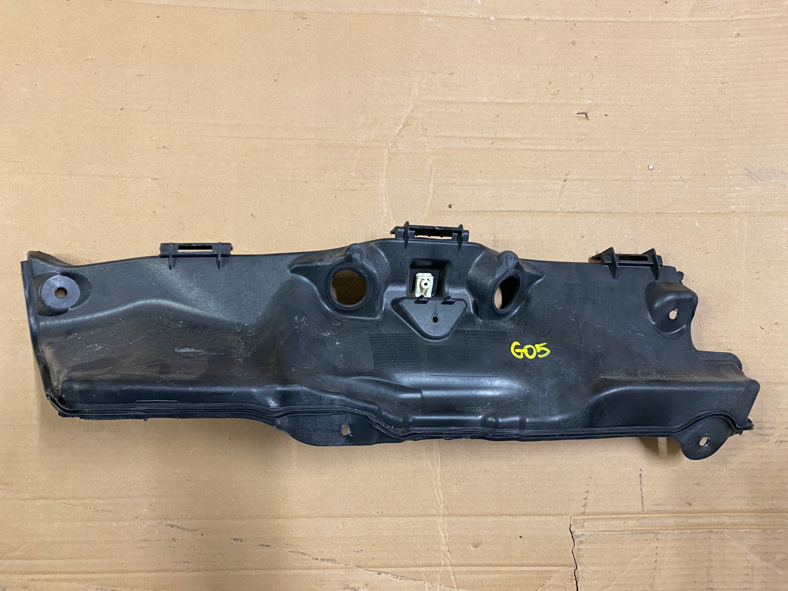 BMW X5 G05 G06 G07 OSŁONA ŚCIANY GRODZIOWEJ 7424940 Numer katalogowy części 7424940