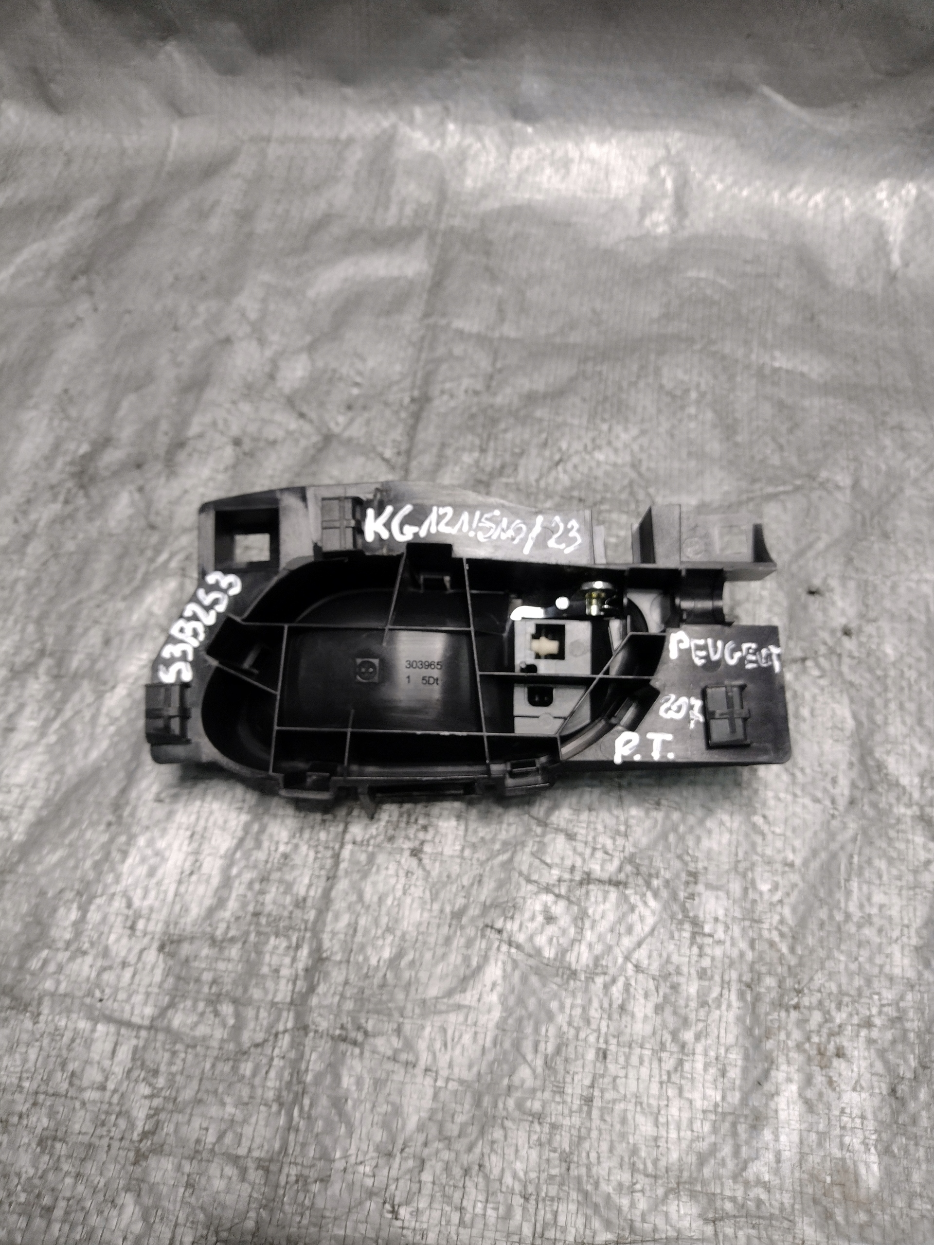 handle inner right rear part Peugeot 207 HB 5D