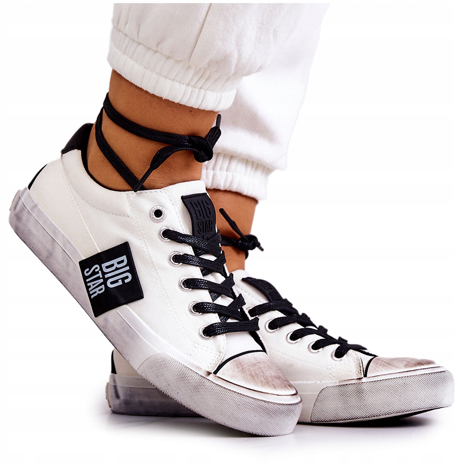 

Damskie Trampki Big Star JJ274350 Biało-czarne 38