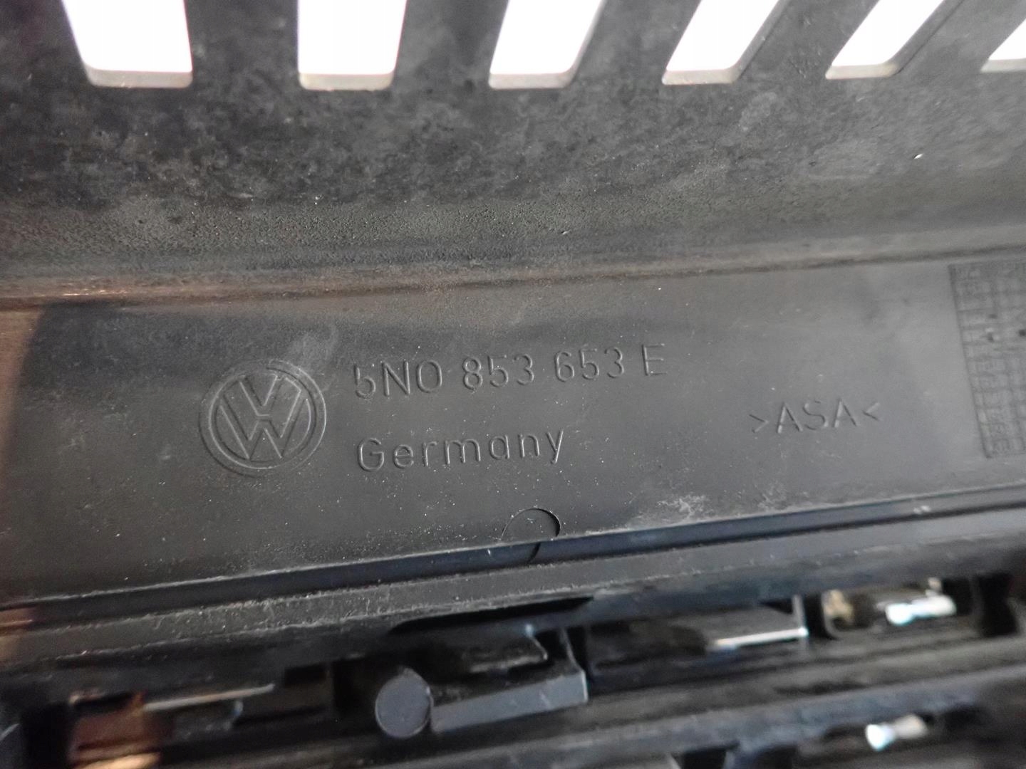 GRILL VW TIGUAN LIFT 2010-2015 5N0853653E