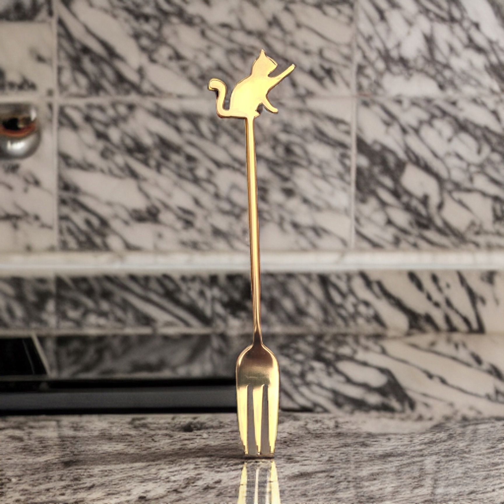 WIDELEC WIDELCZYK KOT KOTEK na PREZENT ZŁOTA 1szt BELLA dla KOCIARY Materiał wykonania metal