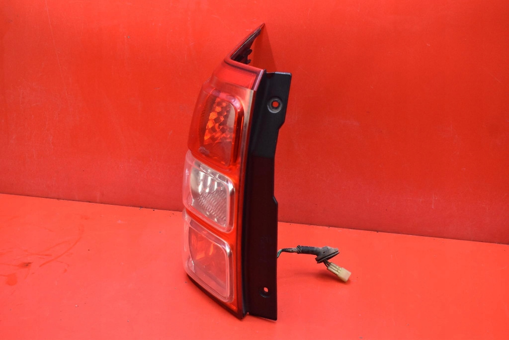light left rear part rear SUZUKI GRAND VITARA 2 II LIFT 08-12