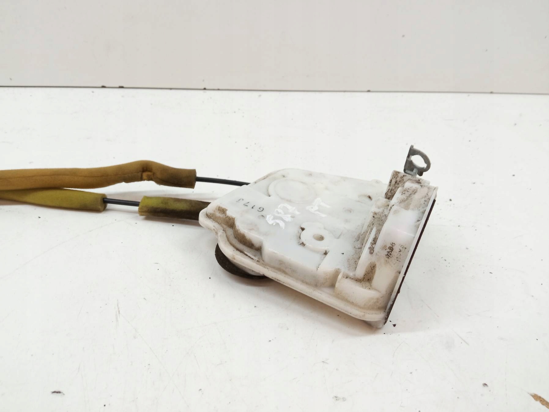 lock door rear part right EUROPA Mazda 3 II (2009-2013)