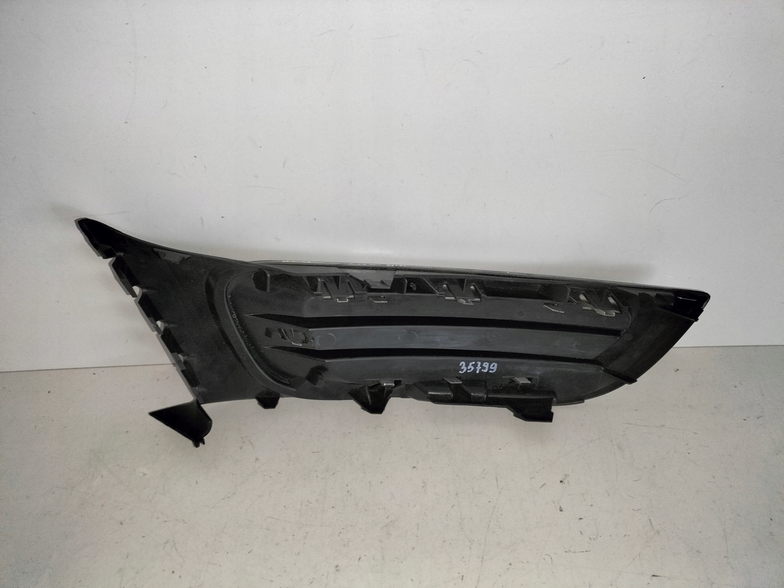 grille grid of a bumper front right CITROEN C3 PICASSO 08-12