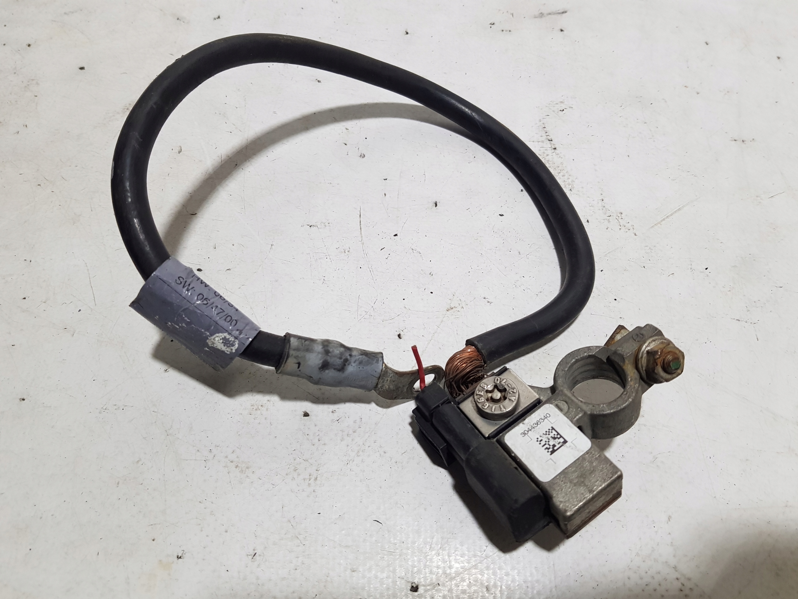 MERCEDES W204 Batteriemanagement Sensor 2045420918