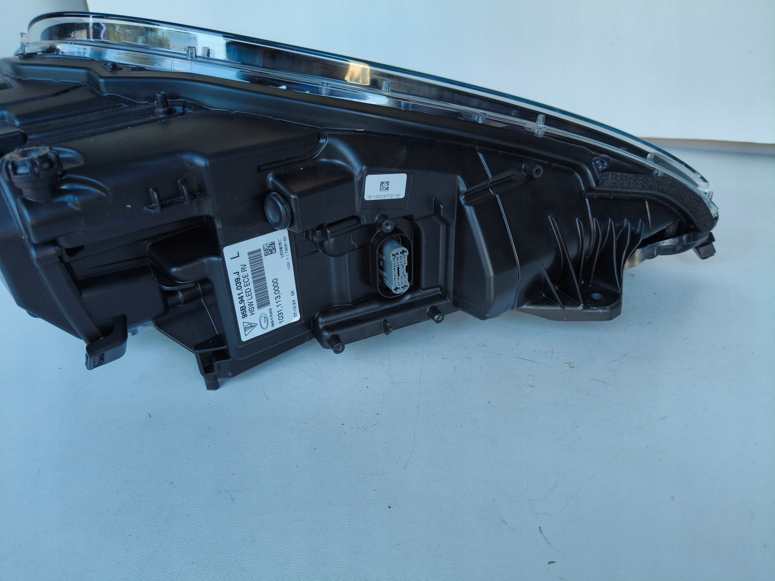new light left REFLEKTOR PORSCHE MACAN GTS TURBO FULL LED