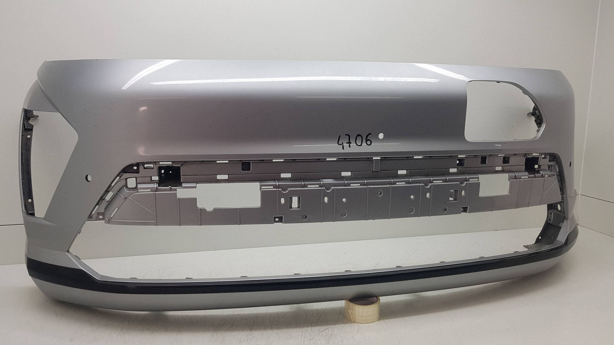 HYUNDAI KONA 2 II EV ELECTRIC 2024 - bumper front 86511-HF010