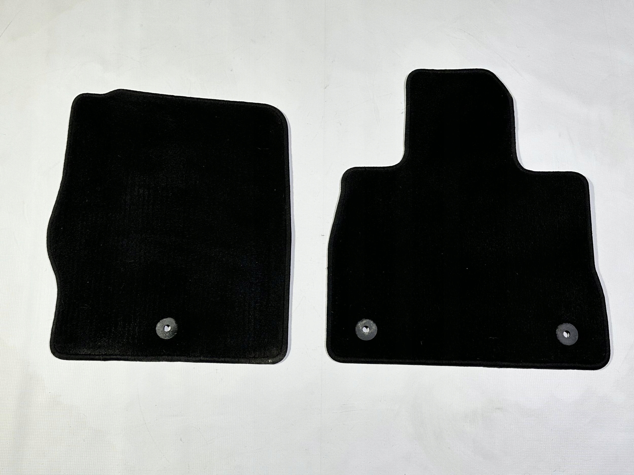 car carpet mats front front welurowe Ford Explorer 2020+