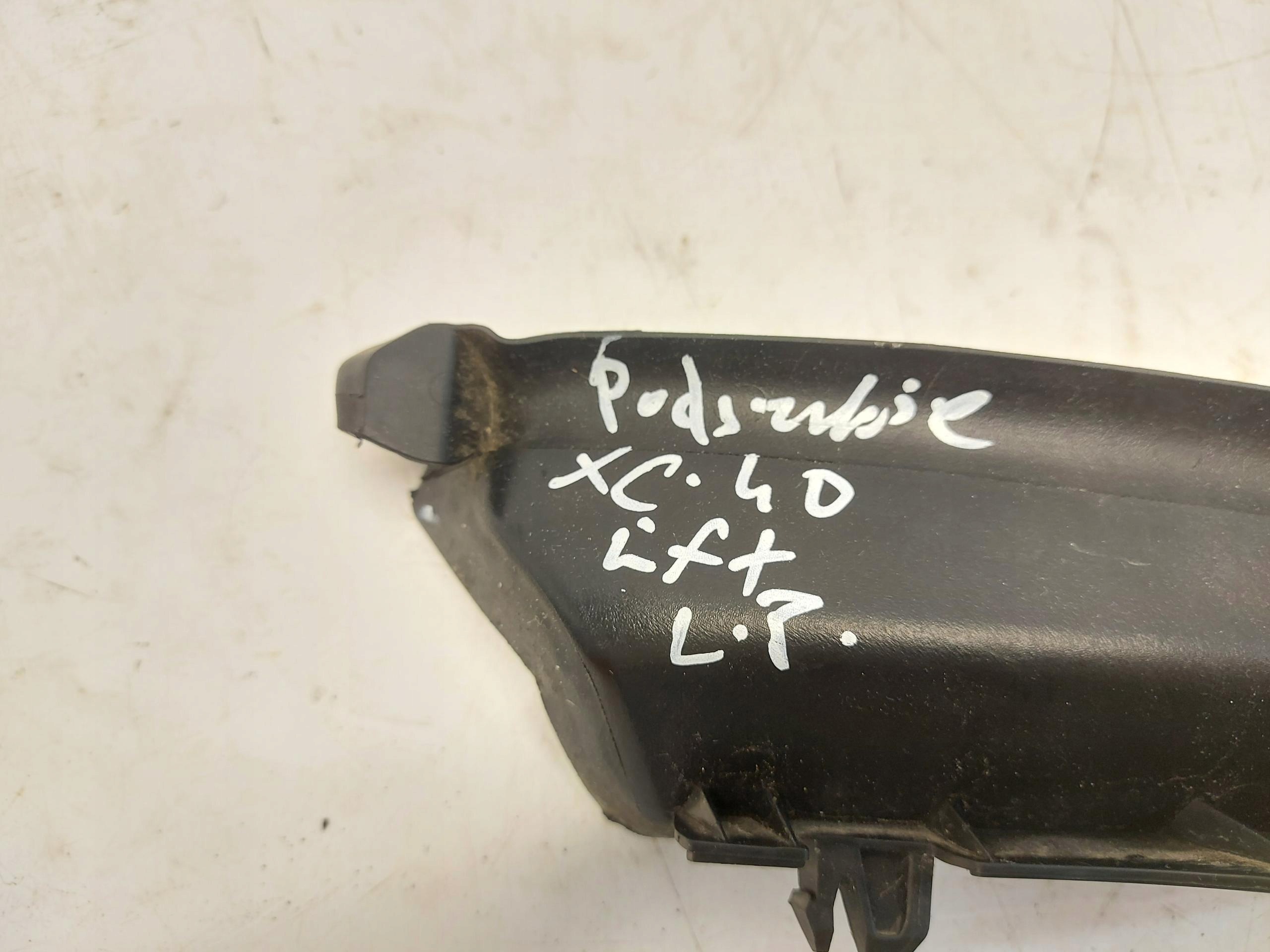 VOLVO XC40 LIFT cover under the window left 31651564
