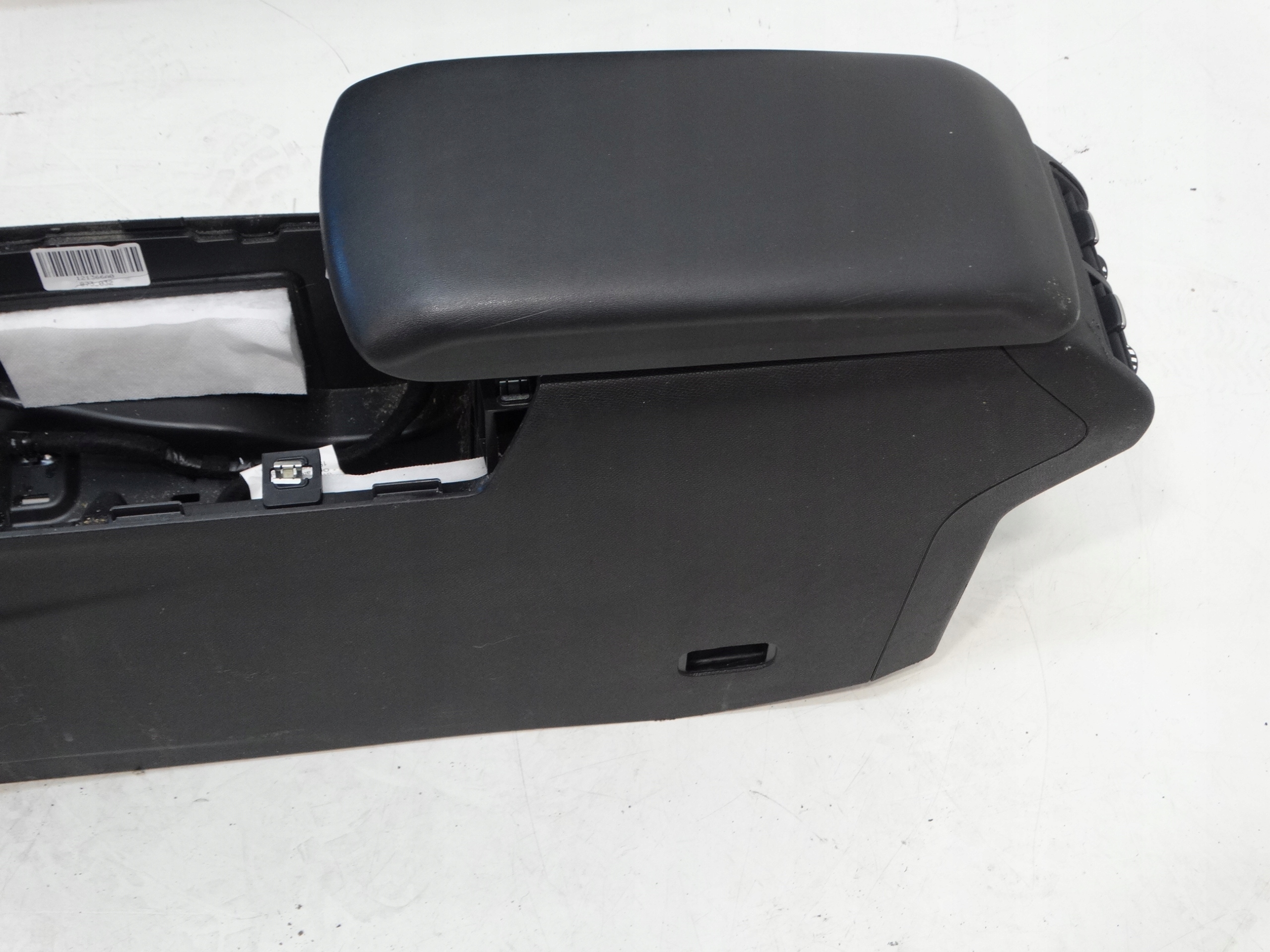 TUNEL central front bundle CITROEN C4 III 2020R.- 9839827780