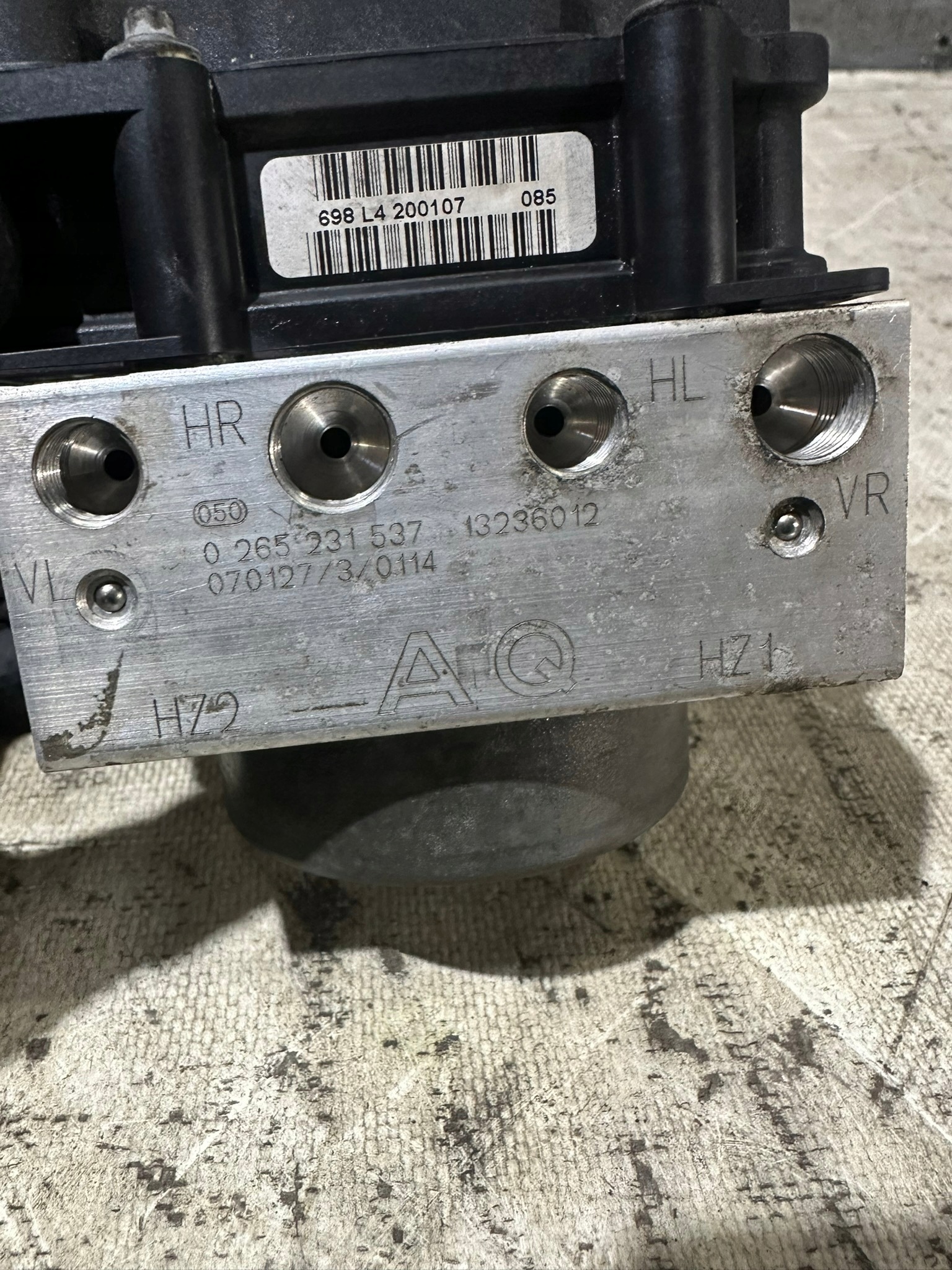 pompe ABS OPEL CORSA D 1.0B 0265231537
