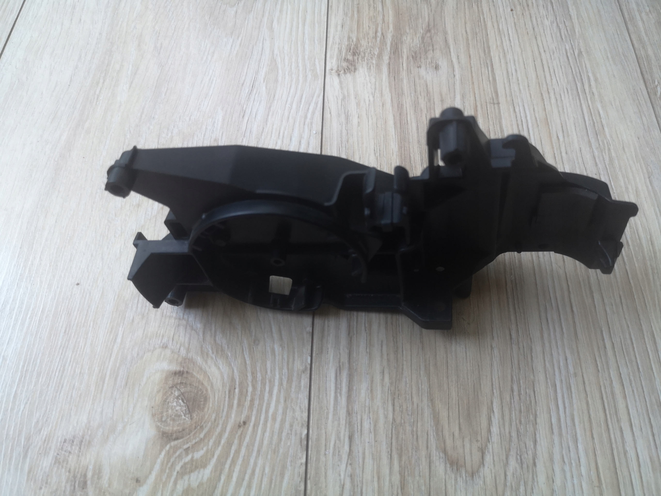 MITSUBISHI ECLIPSE CROSS Supporto Interno LUSTERK