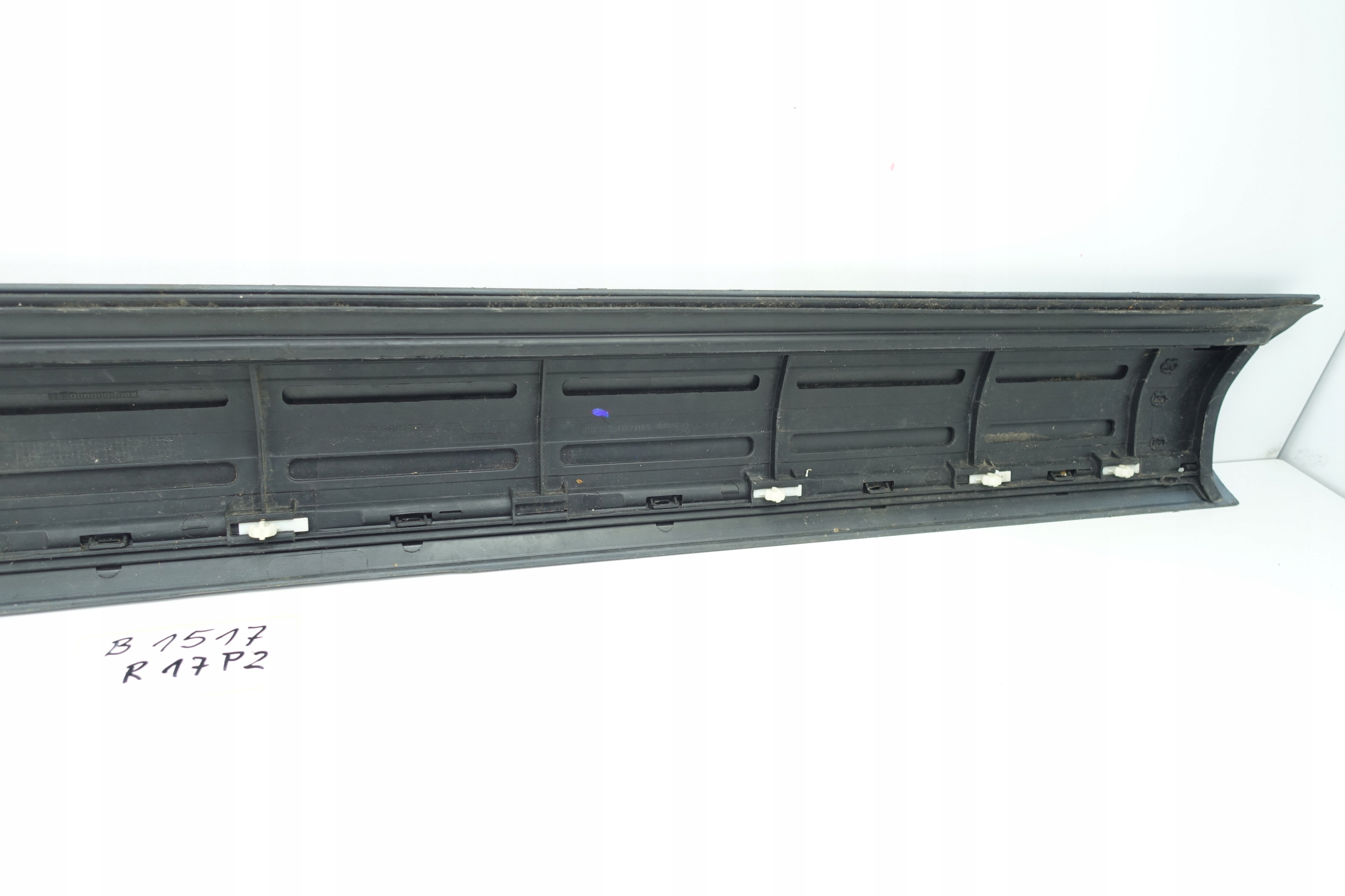 moulding door left front PORSCHE CAYENNE 7L5