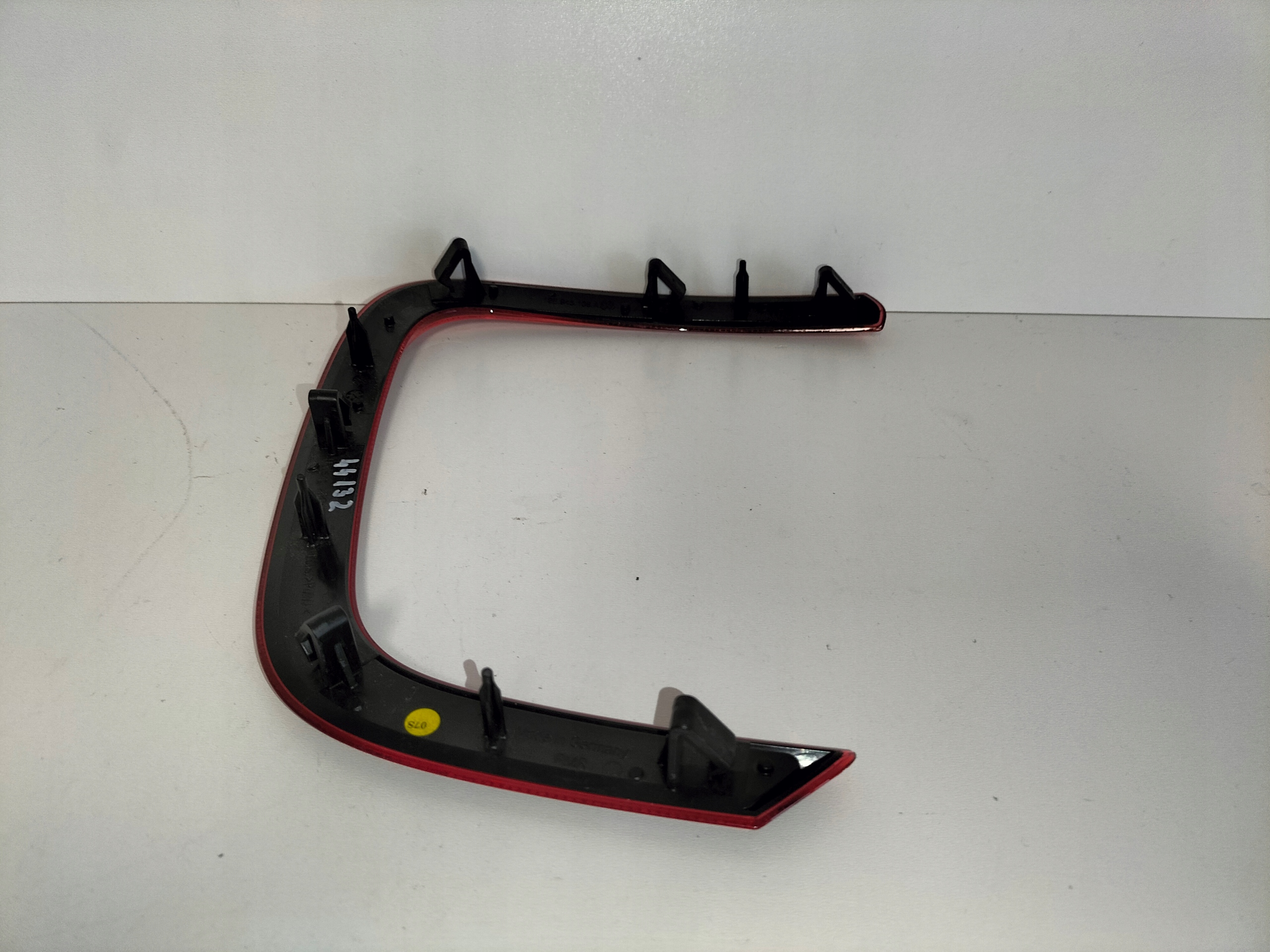 Odblask der Stoßstange hinten heck rechts VW E-UP! 13