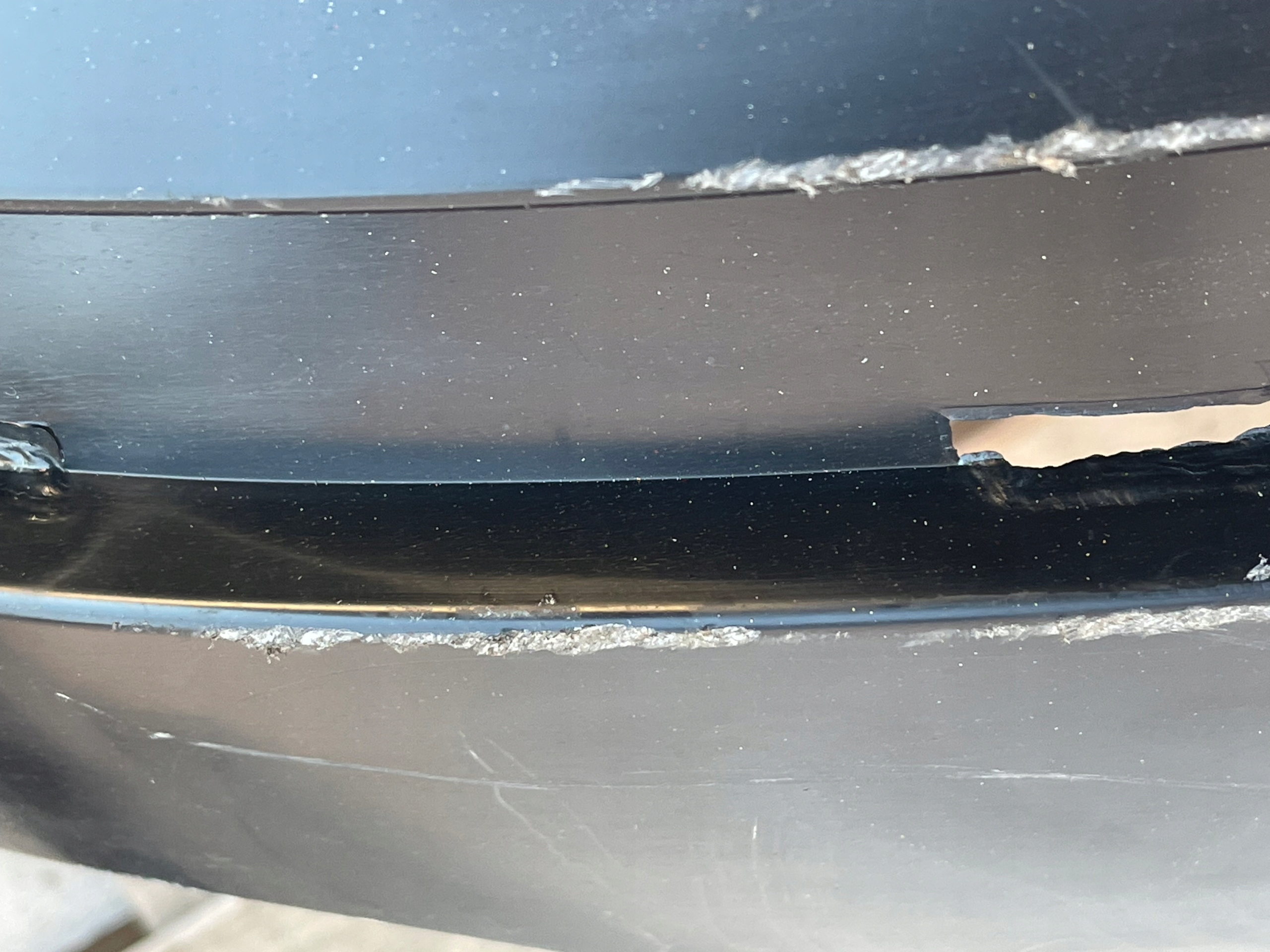 FORD MONDEO MK3 2000- front bumper front 1S71-17757-A