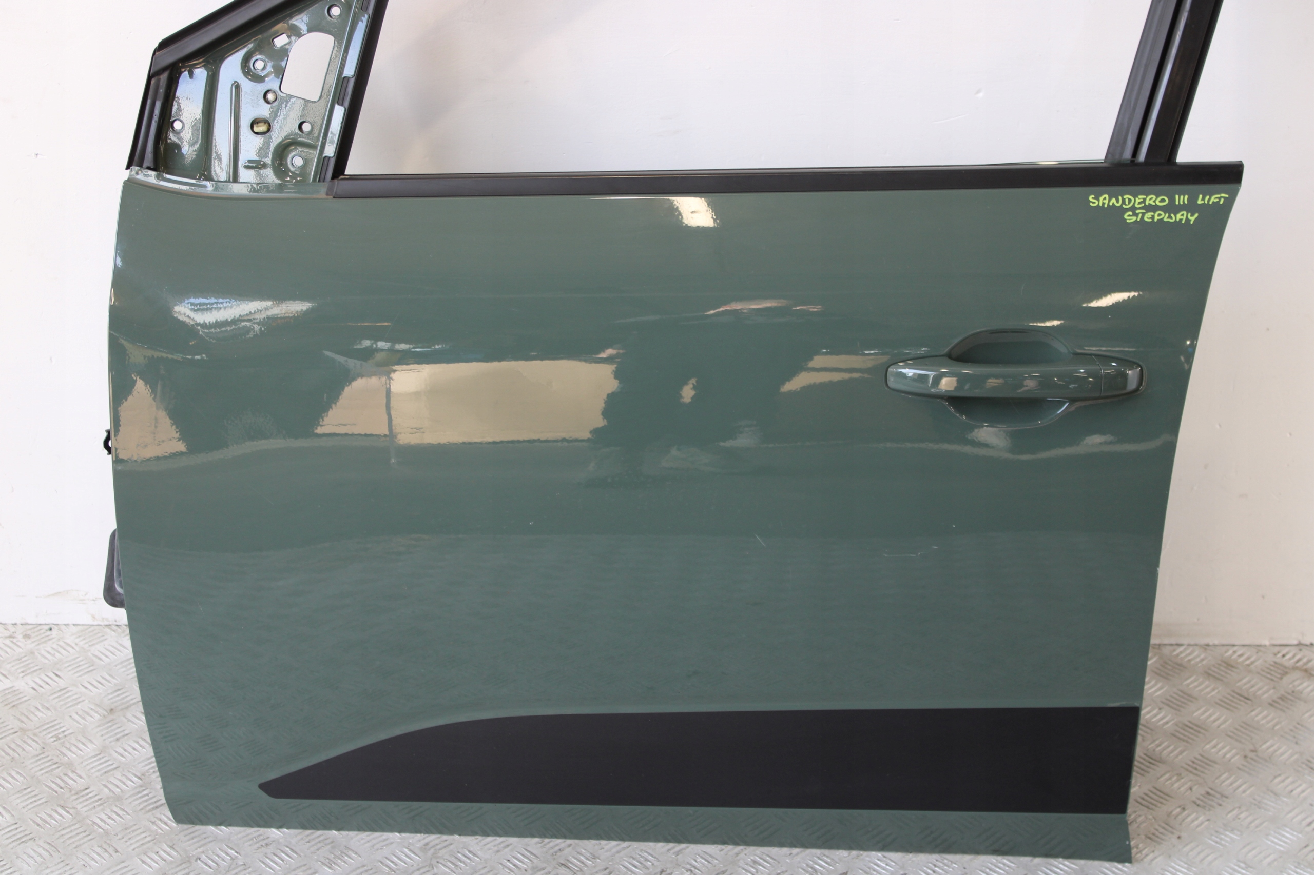 door left front left front complete DACIA SANDERO STEPWAY III 3 LIFT