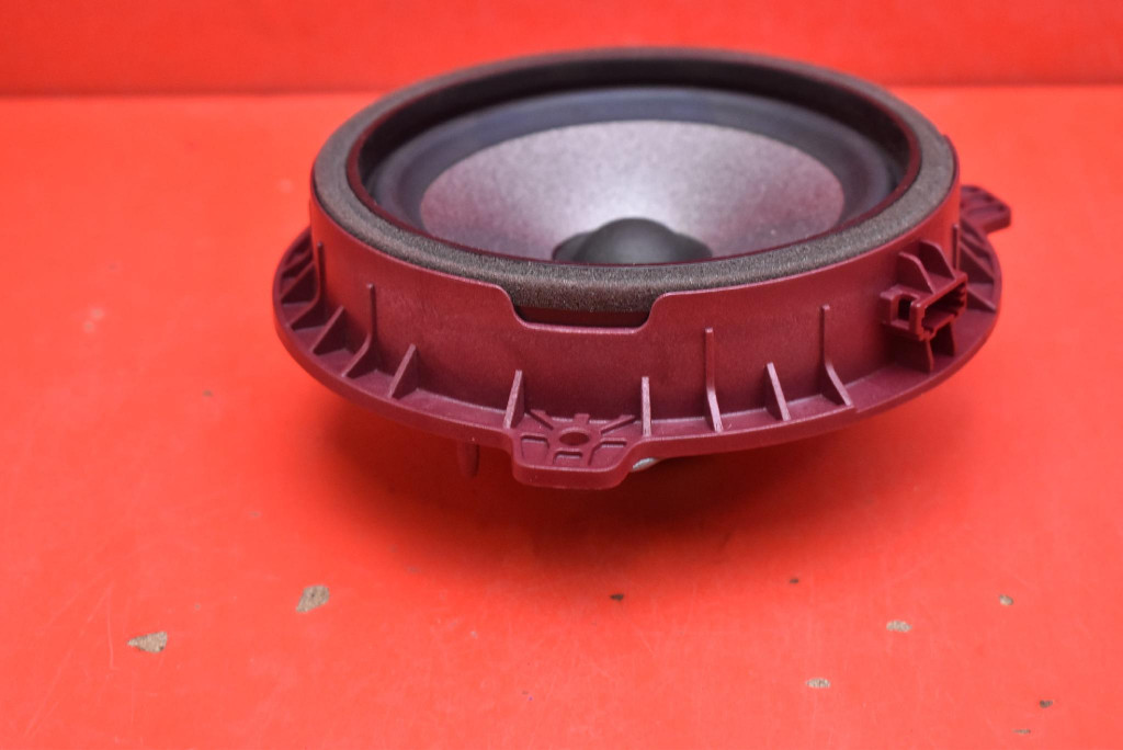 speaker right rear part 96340-CV100 KIA EV6 21