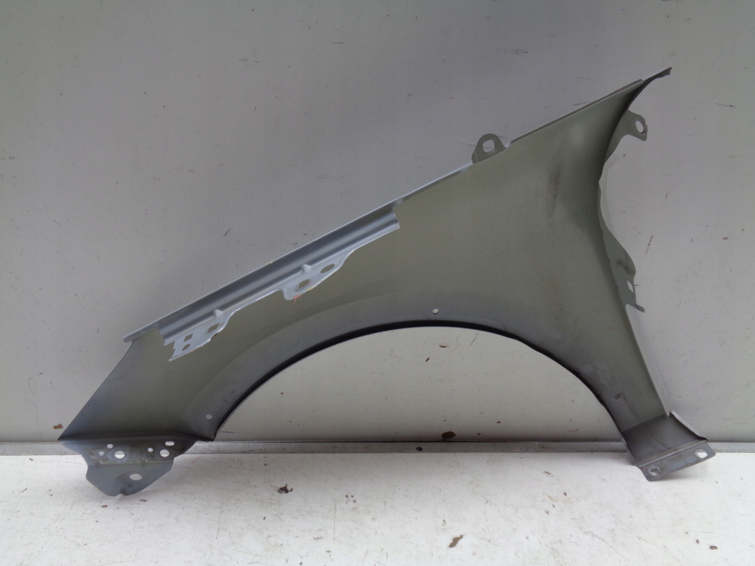 fender right front FORD FIESTA MK8 17- ACTIVE NR 42823