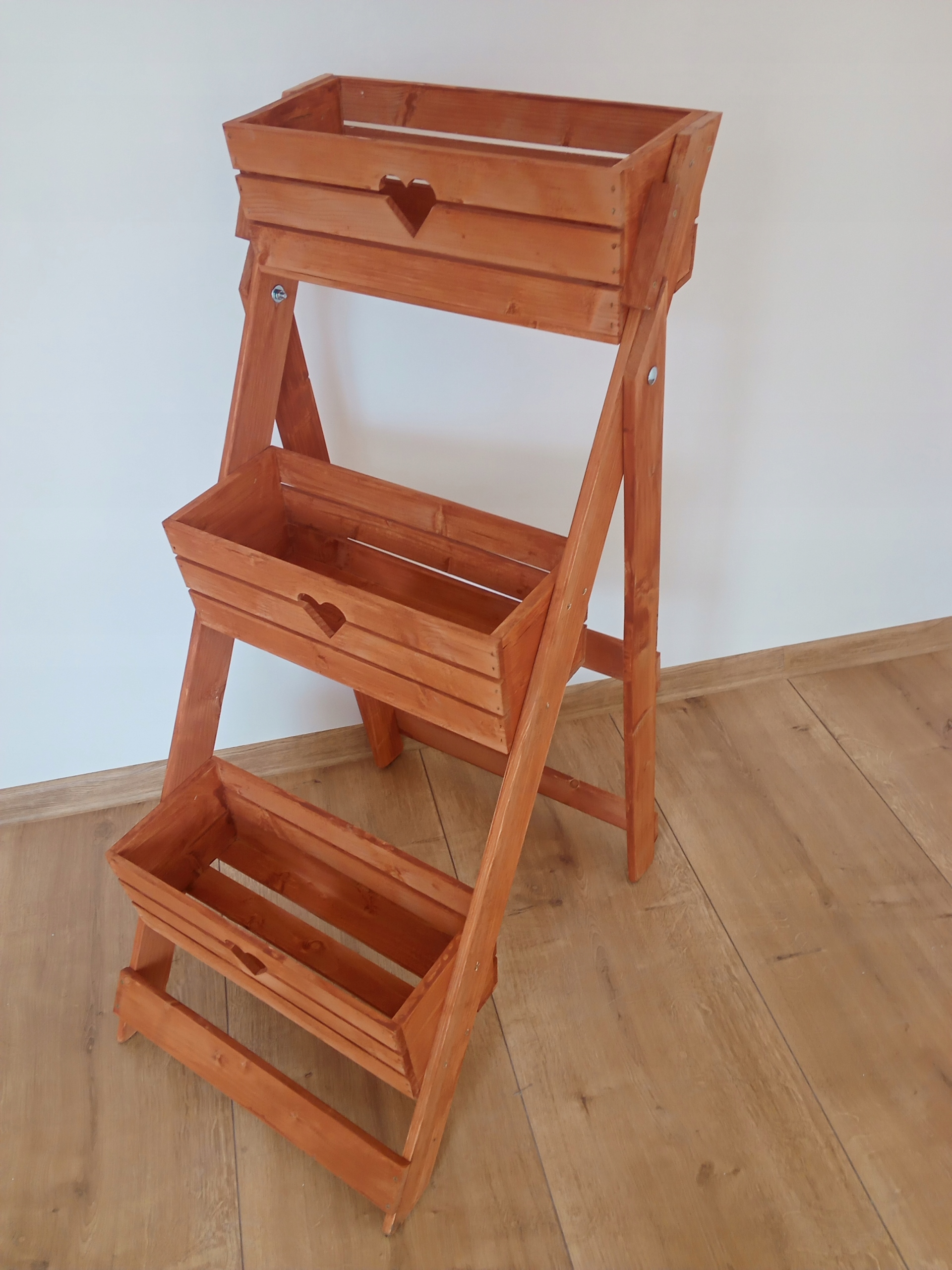 KWIETNIK DREWNIANY DRABINKA STOJAK NA KWIATY SERCE PREZENT TIK Marka inna