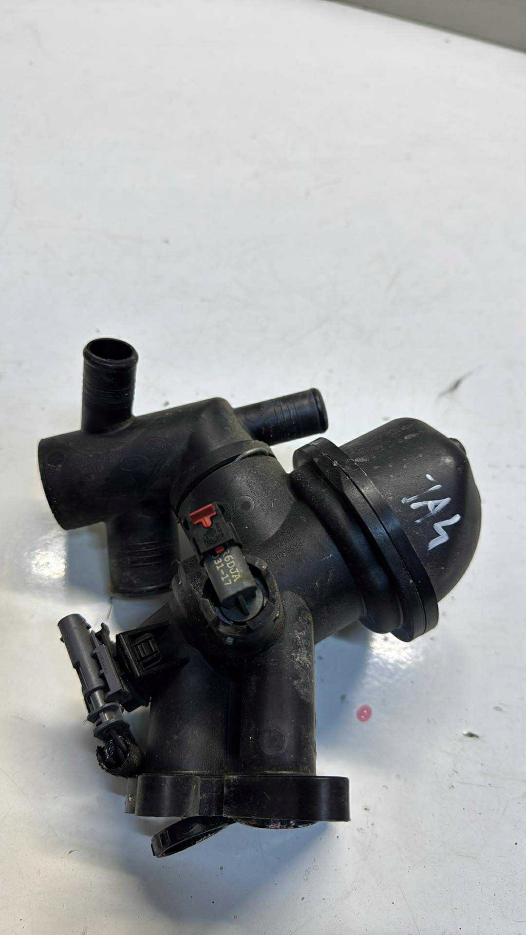 csomag TERMOSTATU LAND ROVER JAGUAR G4D3-3575-BD