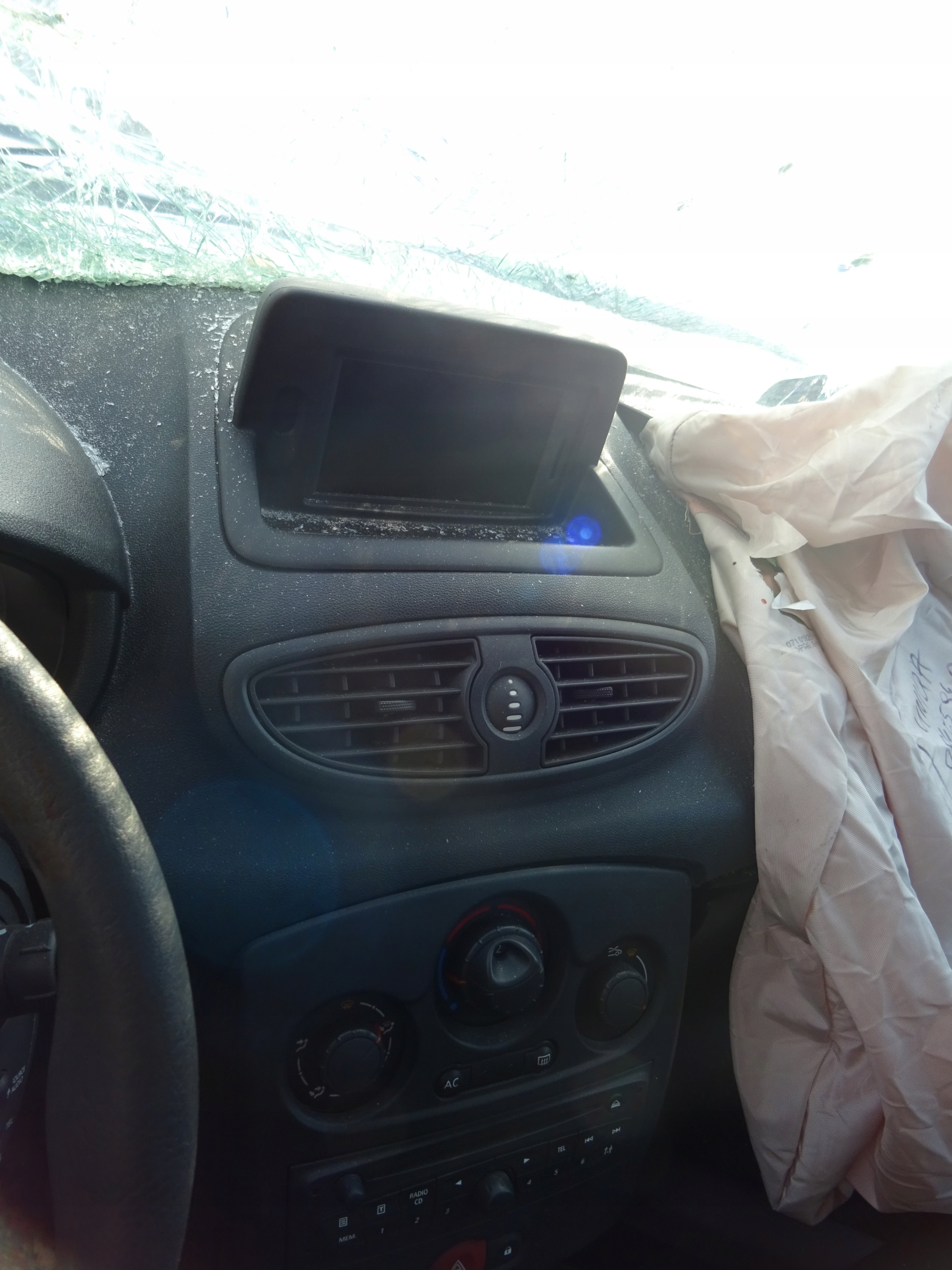 NAWIGACJA NAVI WYSWIETLACZ EKRAN RENAULT CLIO III