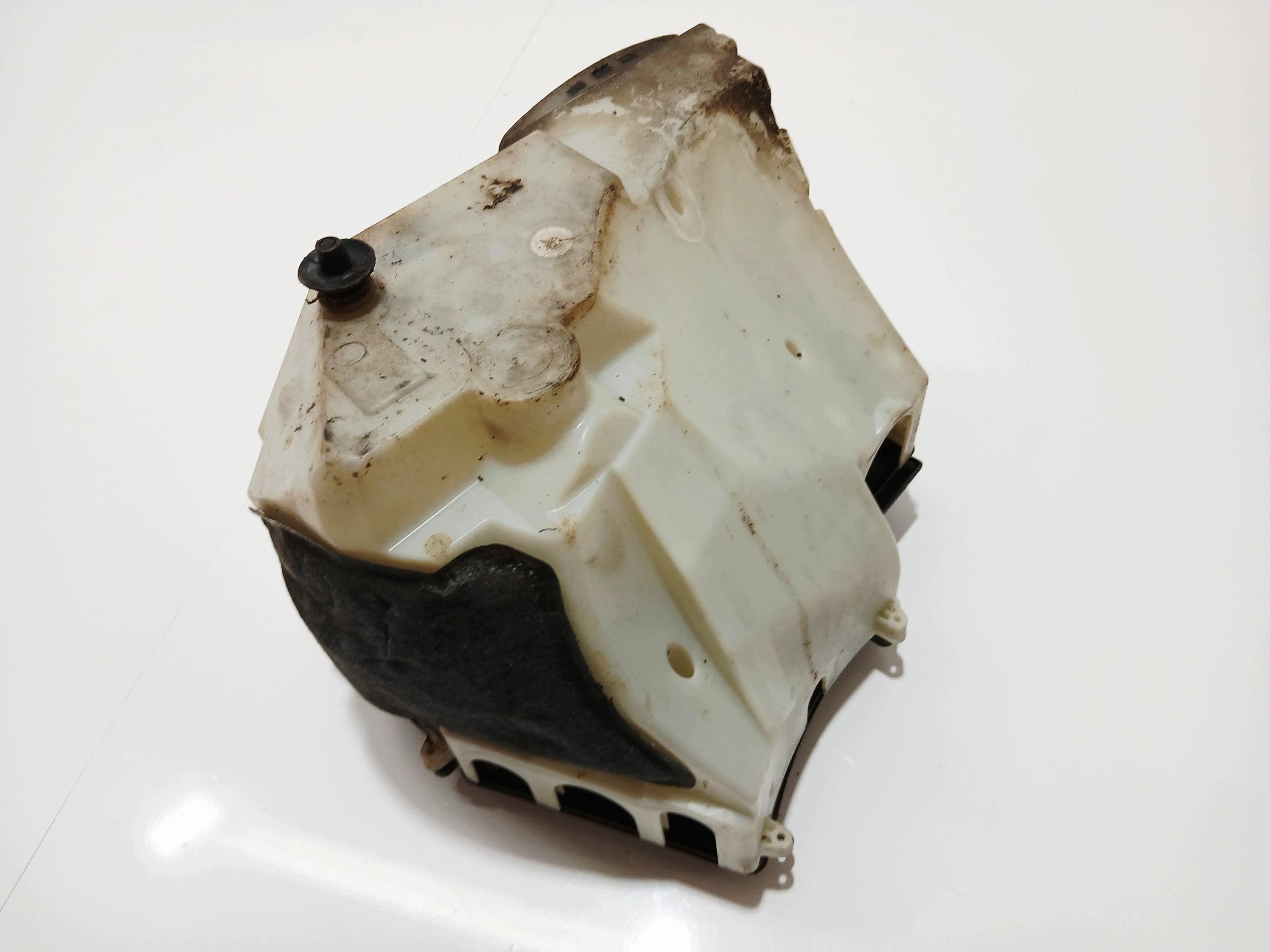 obal obalu pojistek BMW E60 E61 LCI EU 7520899 (0001419)