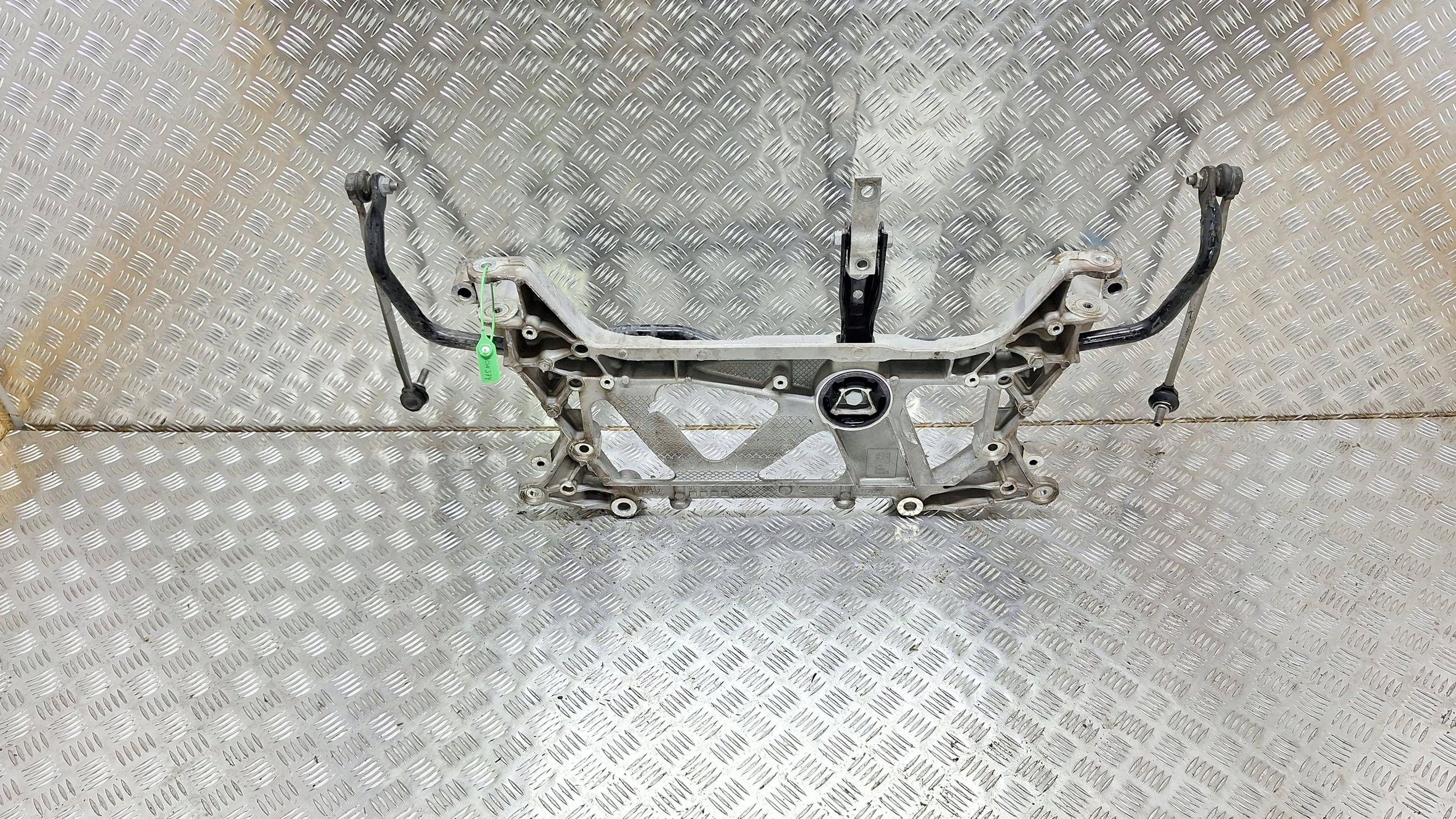 axle beam subframe axle beam front 3Q0199369E AUDI A3 8V GOLF VII PASSAT B8 ARTEON