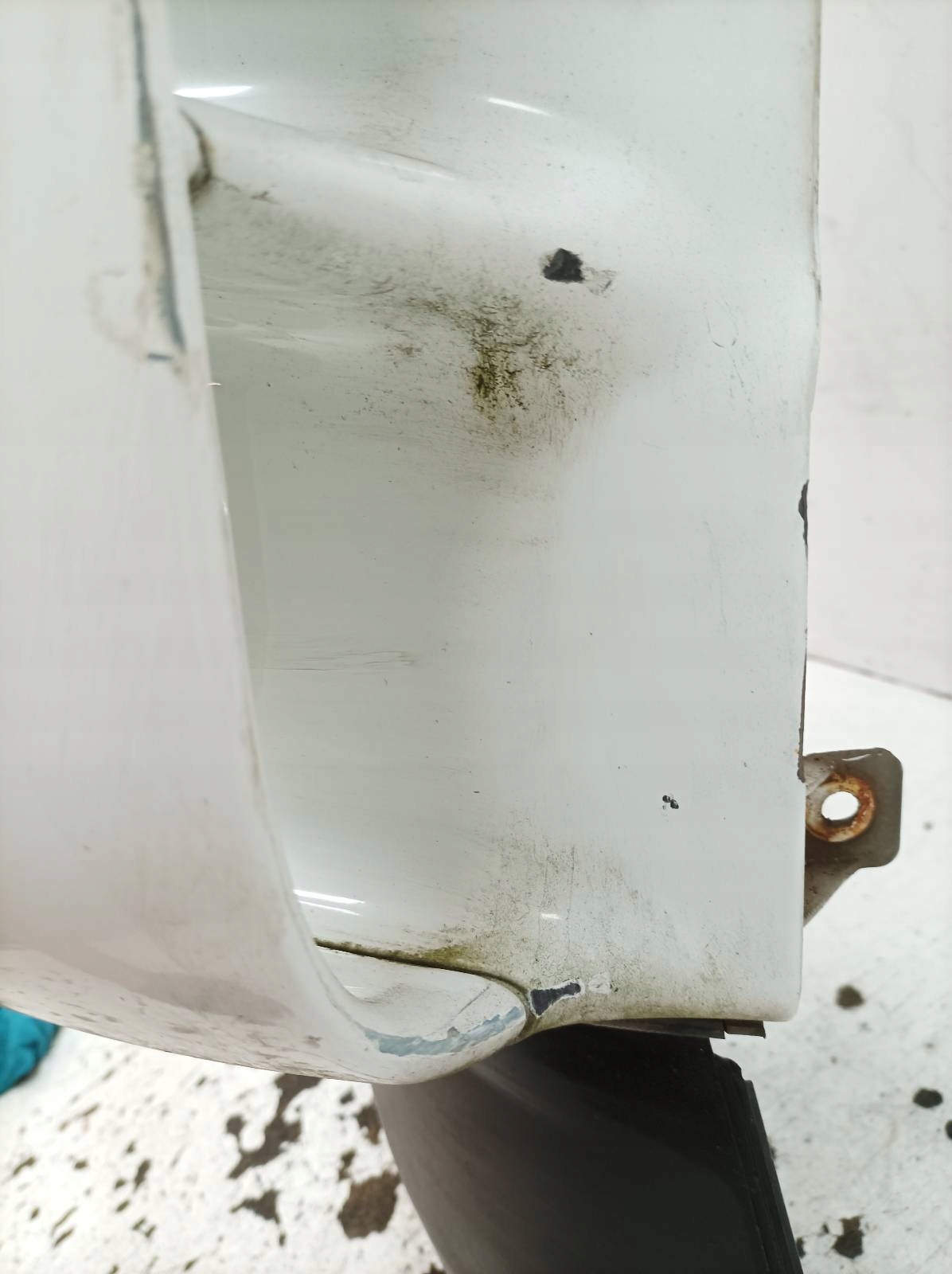 cover bonnet hood left front corner 504203478 Iveco Stralis