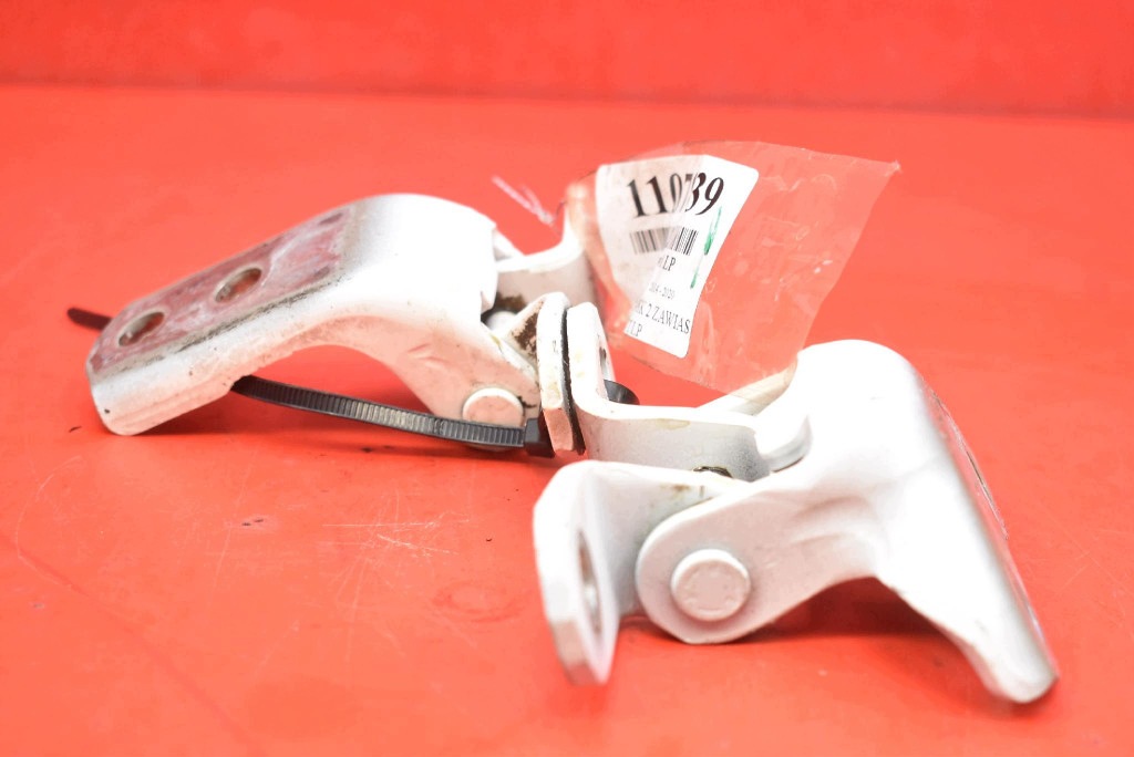 hinge hinges door left front TOYOTA AYGO 2 II 14-20