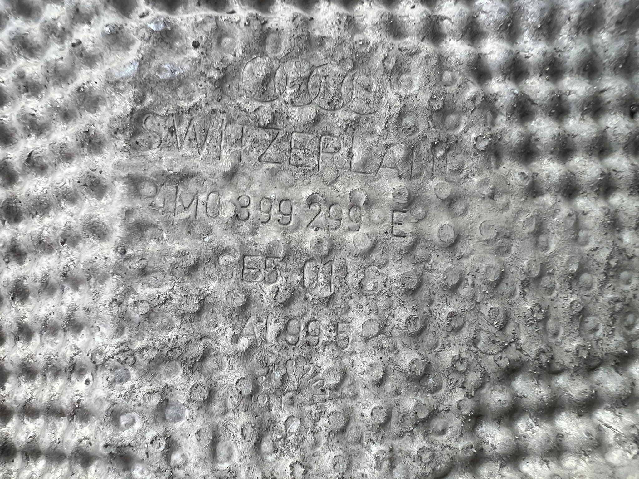 Blende Abdeckung TERMICZNA AUDI Q7 4M 4M0399299E