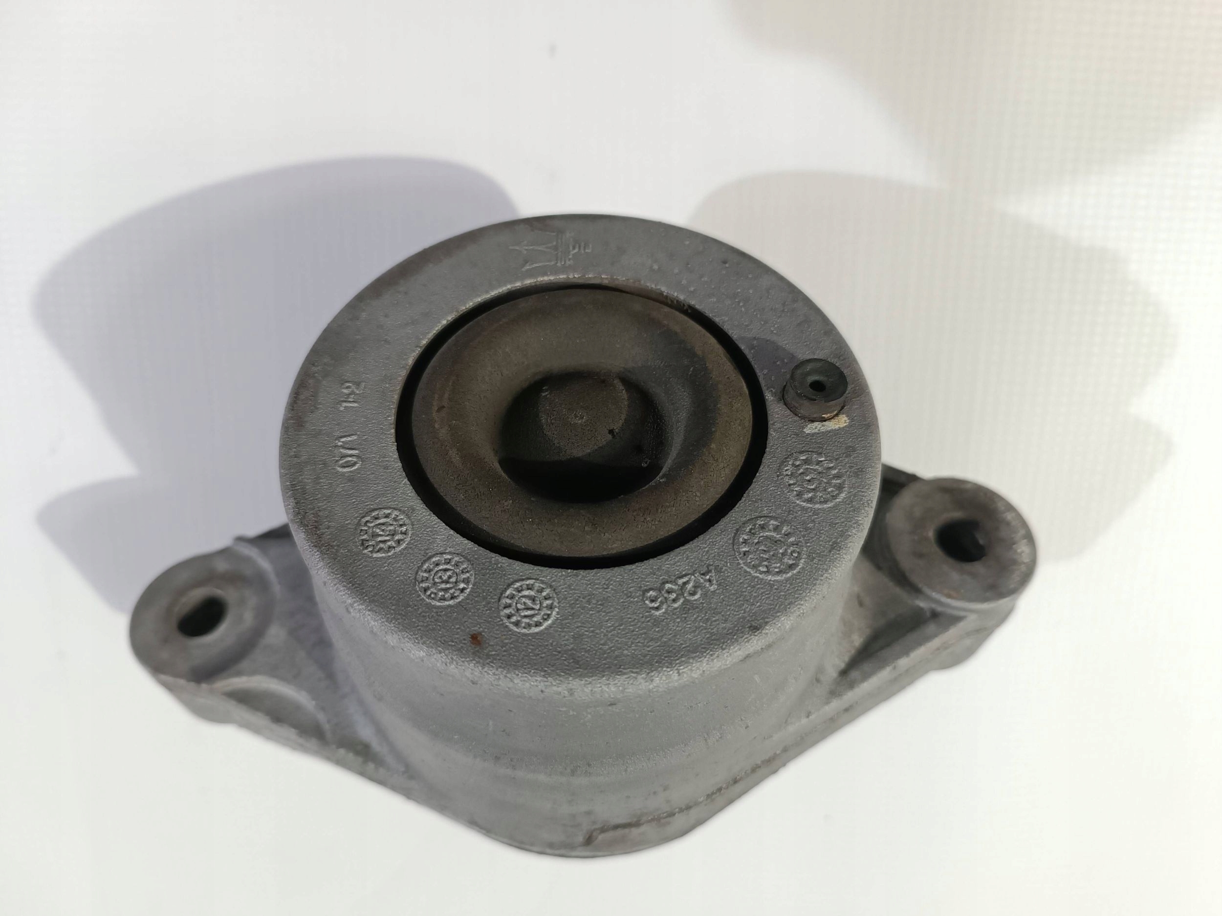 engine mount airbag right Maserati Ghibli (M157) 3.0L 2013