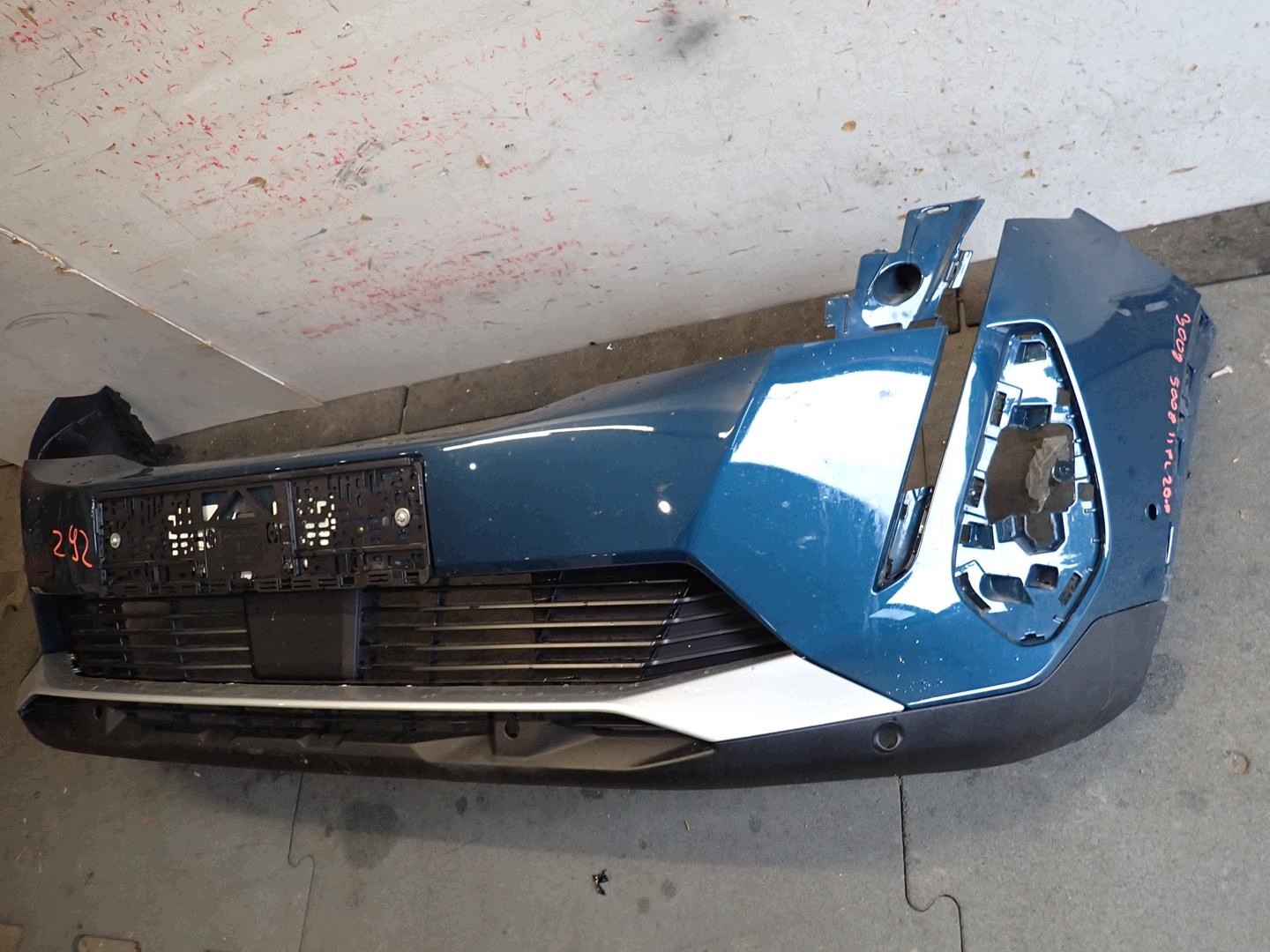 bumper front front PEUGEOT 3008 5008 II LIFT 2020
