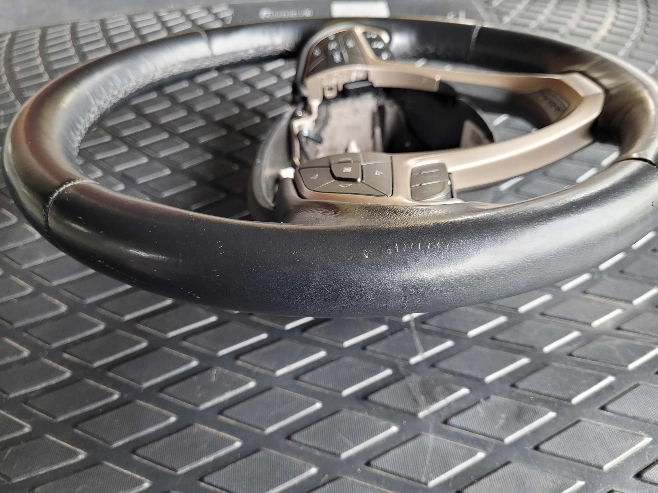 lenkrad MULTIFUNKCJA JEEP CHEROKEE KL