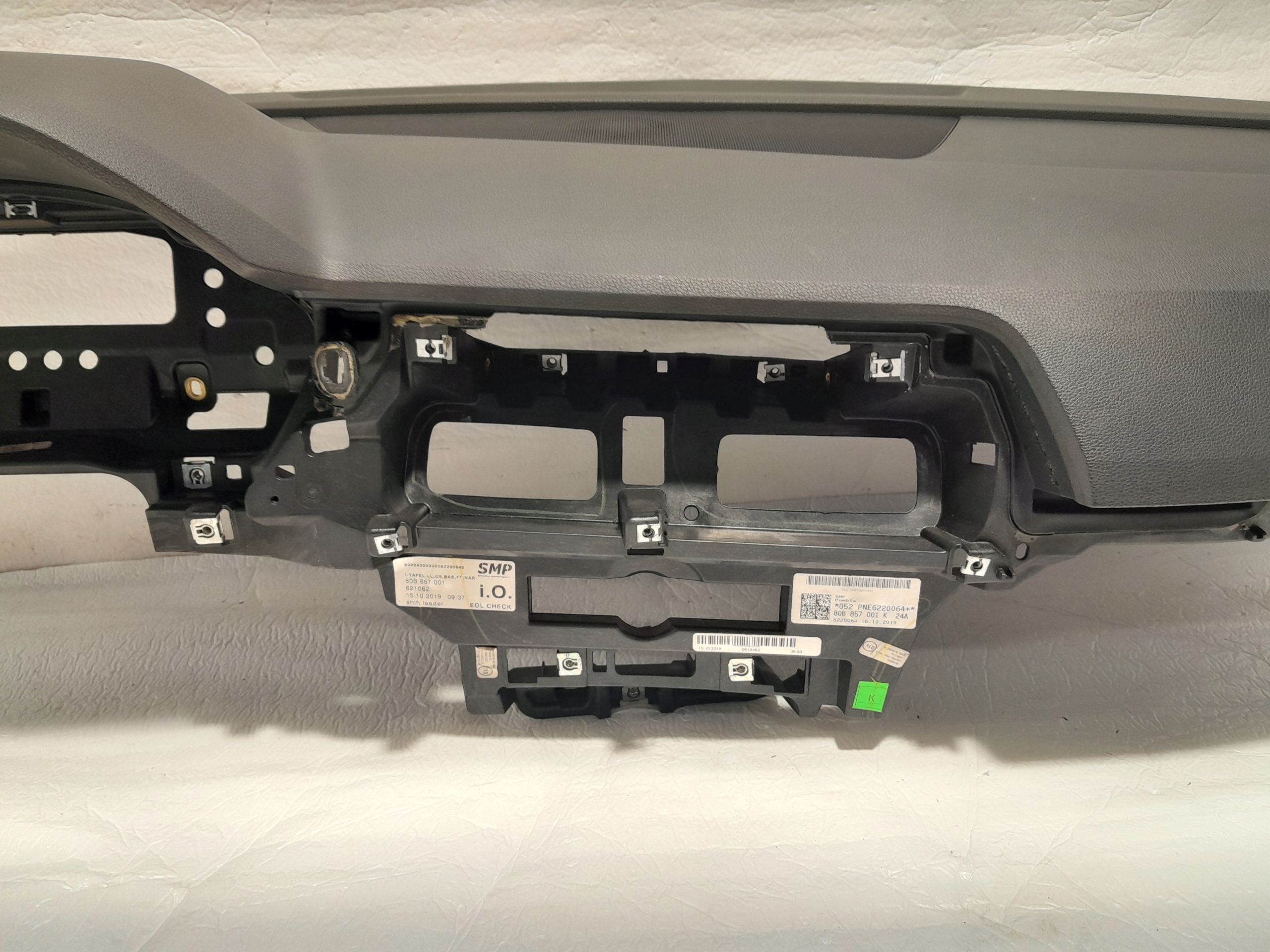 AUDI Q5 80A dashboard instrument panel console 80B857001K