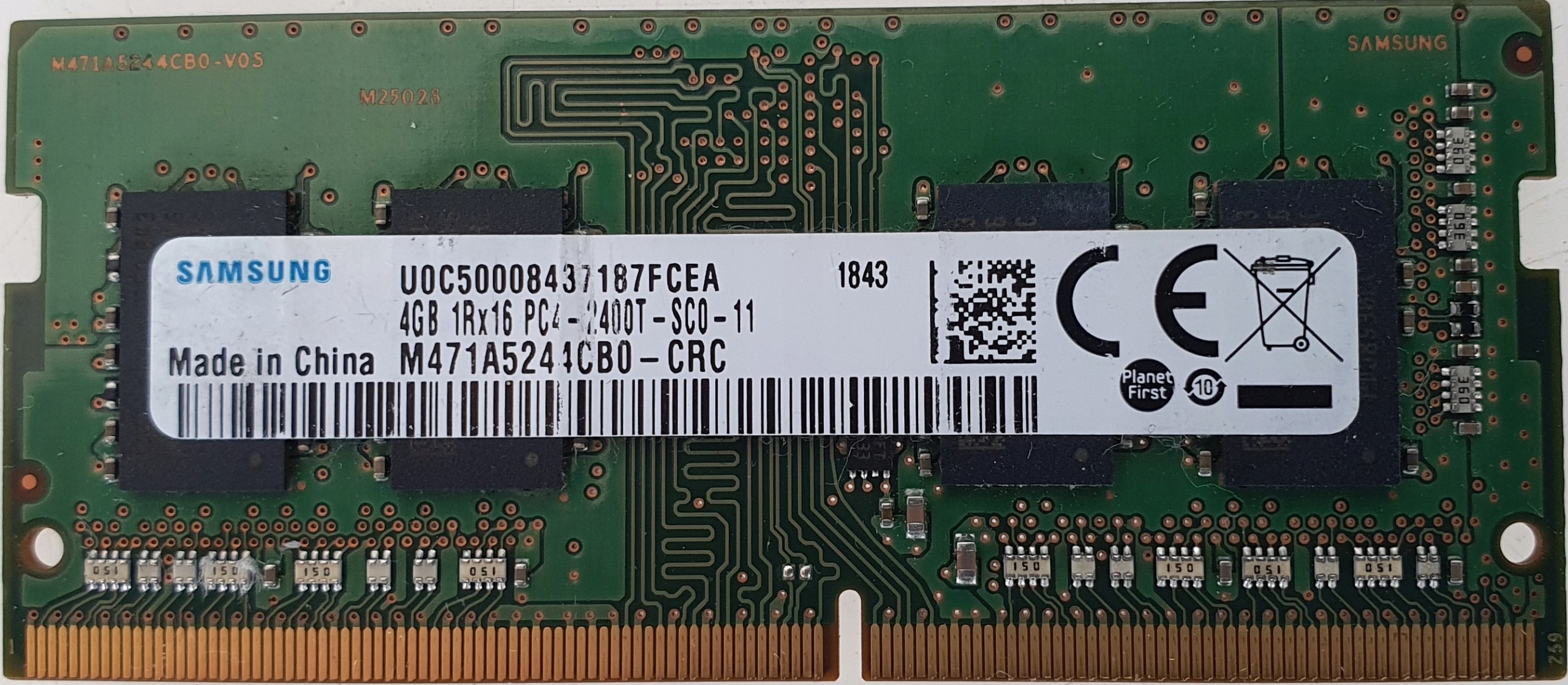 Pamięć Ram DDR4 Samsung M471A5244CB0 4 Gb