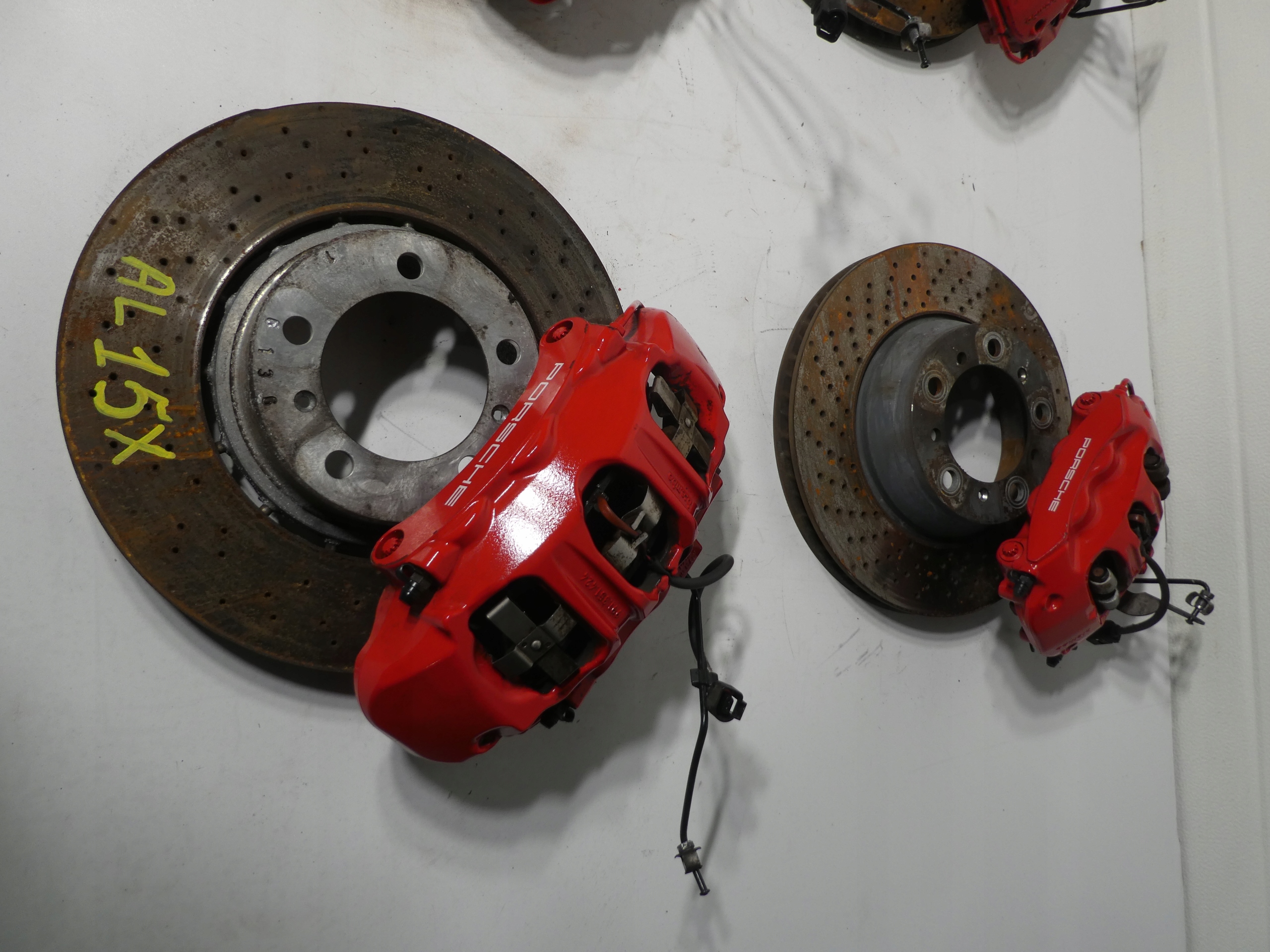 KOMPLET HAMULCE discs calipers PORSCHE 911