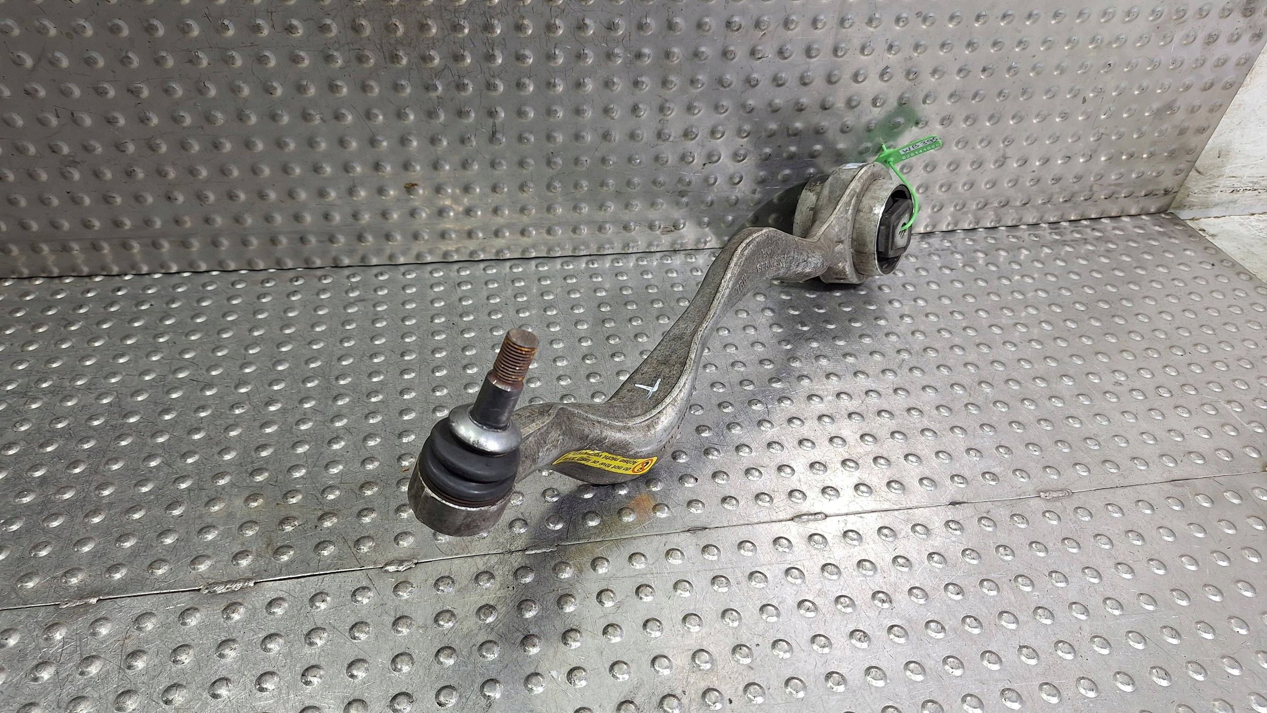 rameno ľavý predok 6763707 BMW E81 E82 E87 E88 E89 E90 E91 E92 E93 X1 E84