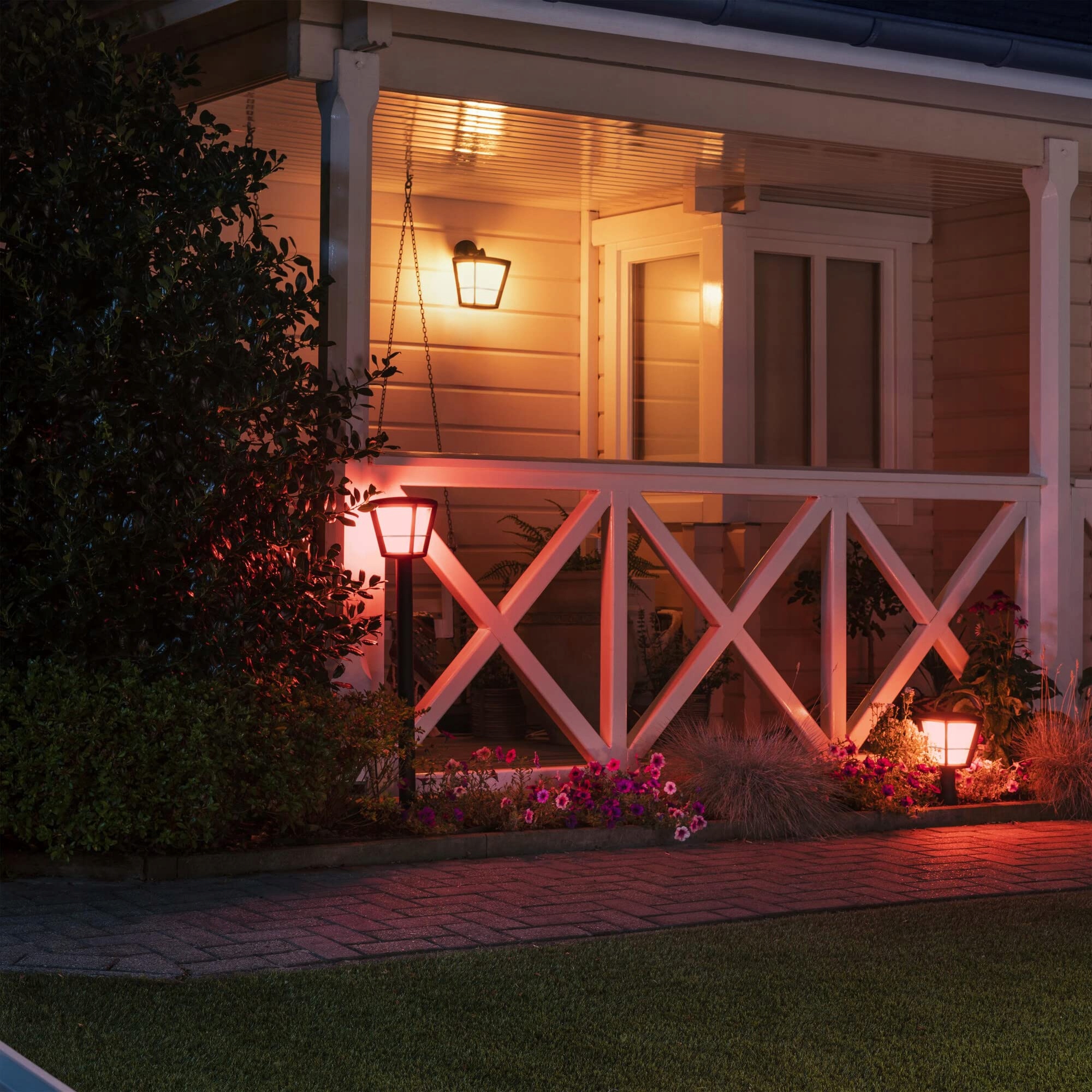PHILIPS Hue Econic Lampa Zewnętrzna Ogrodowa LED Smart Kolorowa Ambiance — miniatura 6