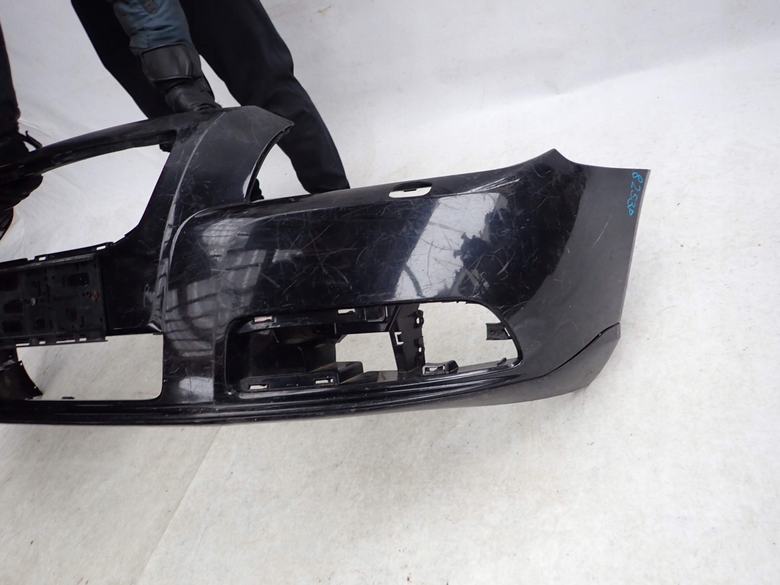 VOLVO V70 III 07-12 bumper front front SPR 30678623