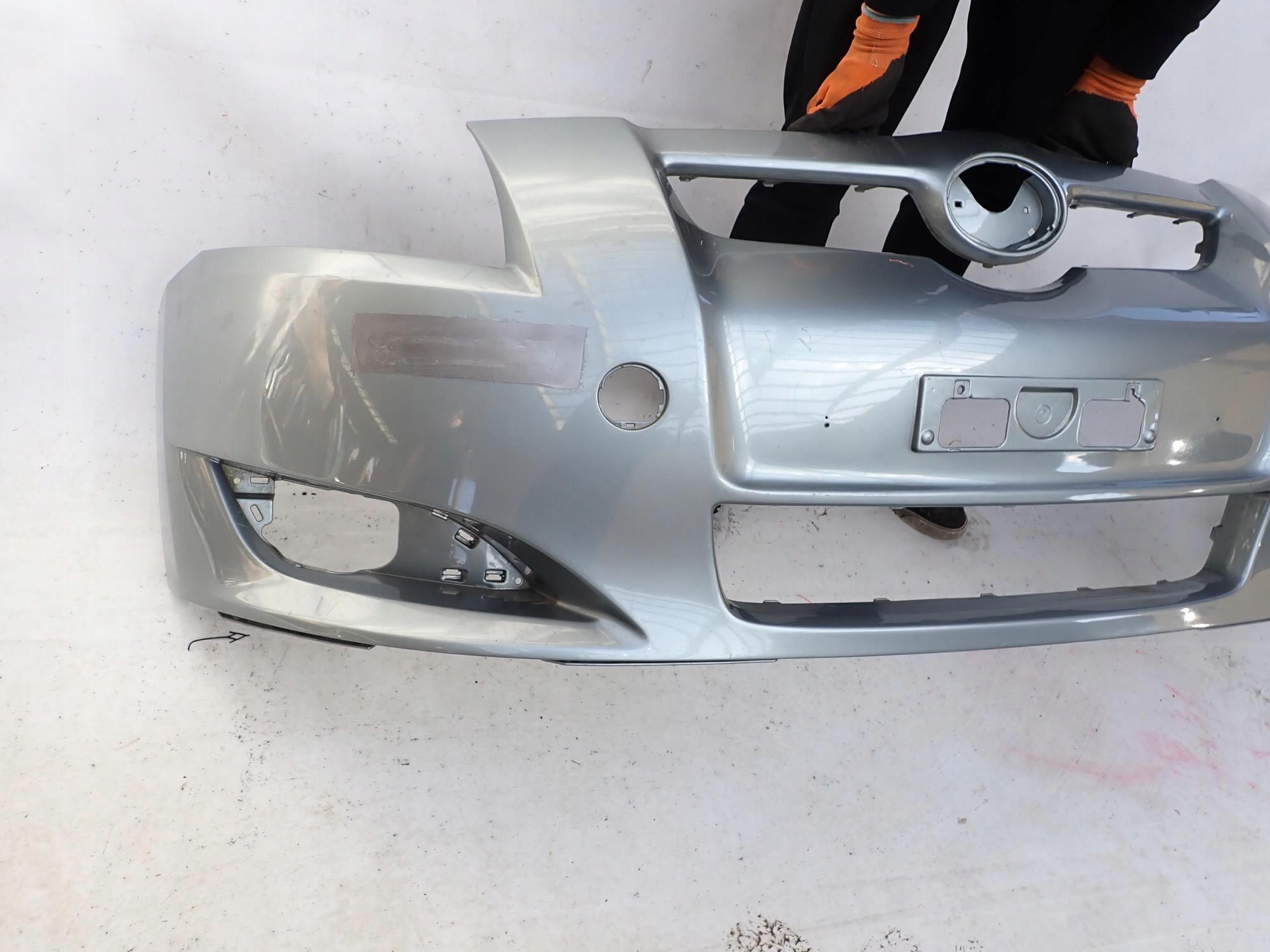 TOYOTA AURIS and 1 06-09 bumper front front
