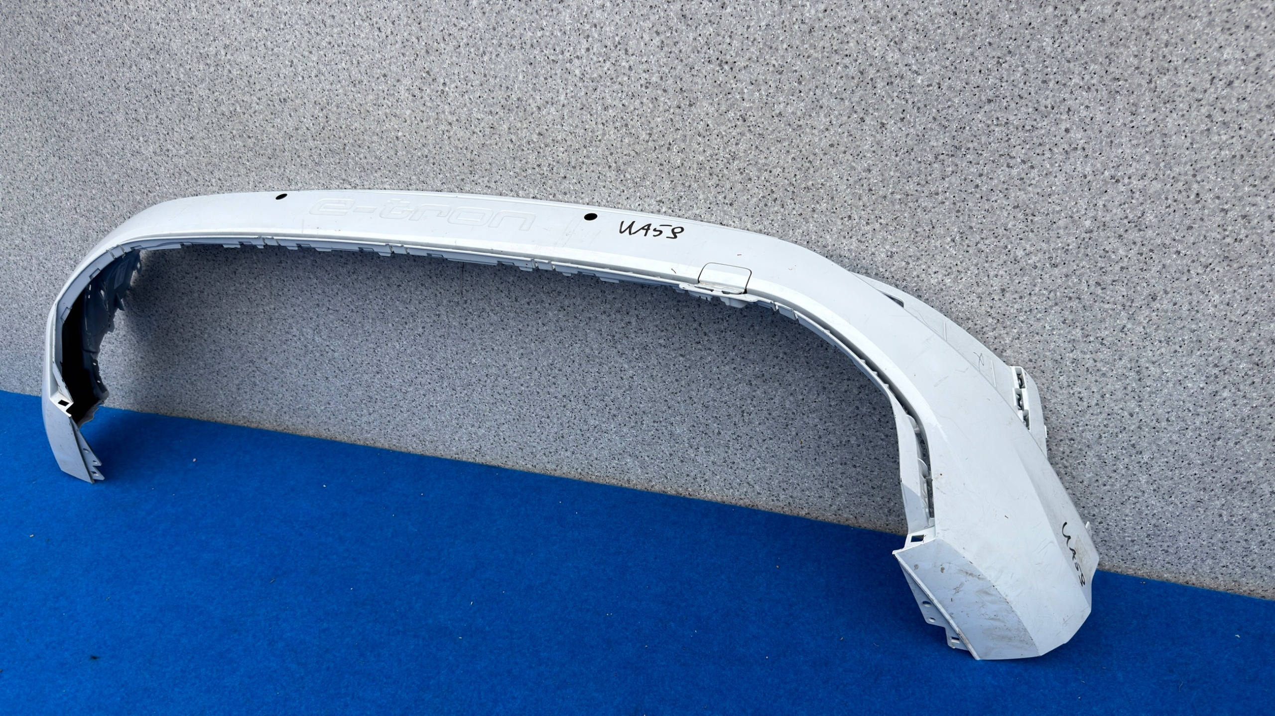 AUDI Q4 E-TRON bumper rear part rear cap 89A807527D UA59