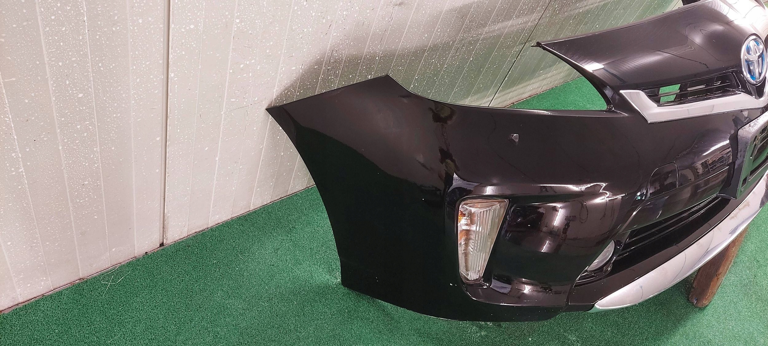 bumper front complete TOYOTA PRIUS 12-15 LIFT LAK: 202