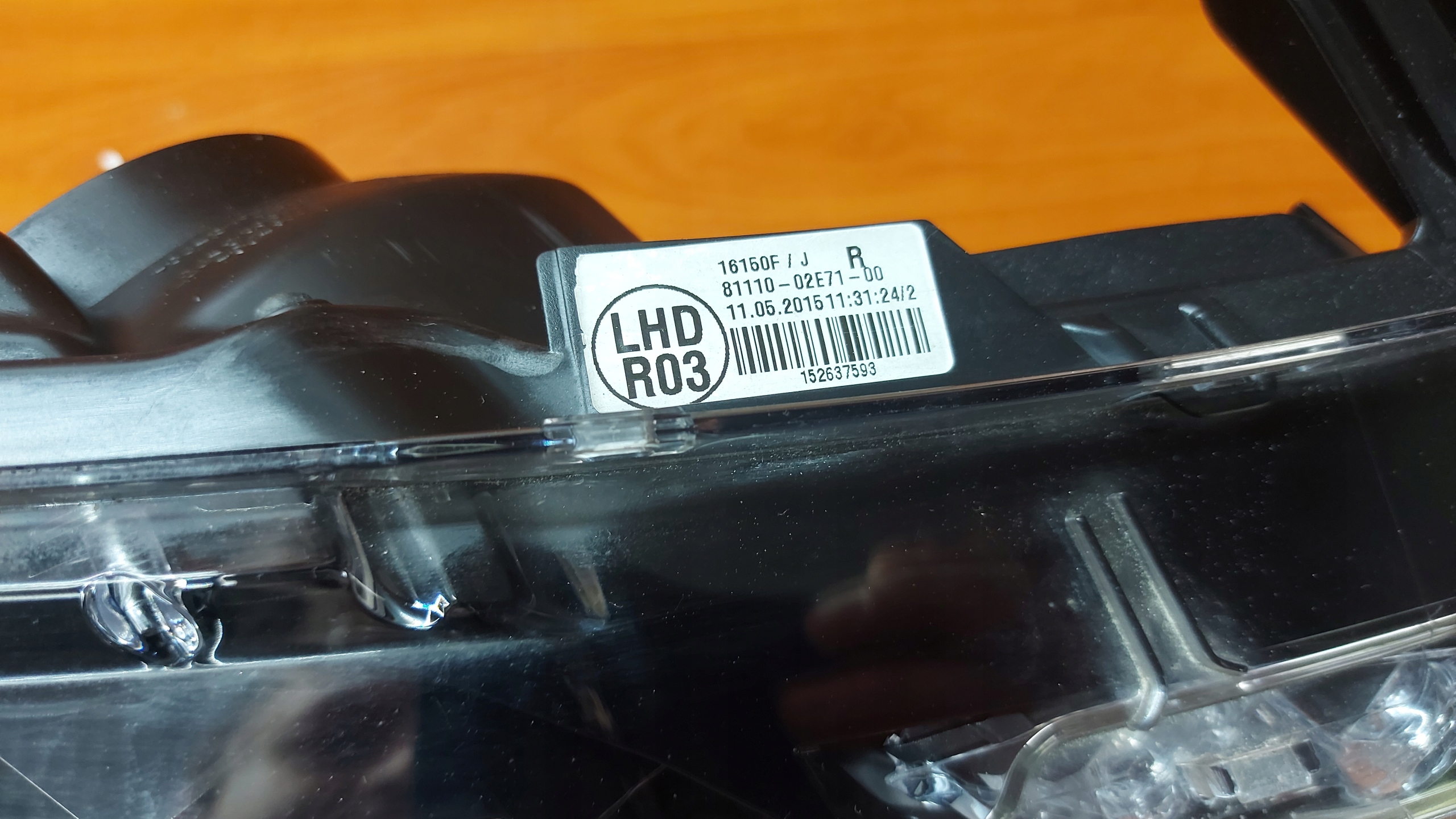 REFLEKTOR light right right front TOYOTA COROLLA E16 E18 13-16