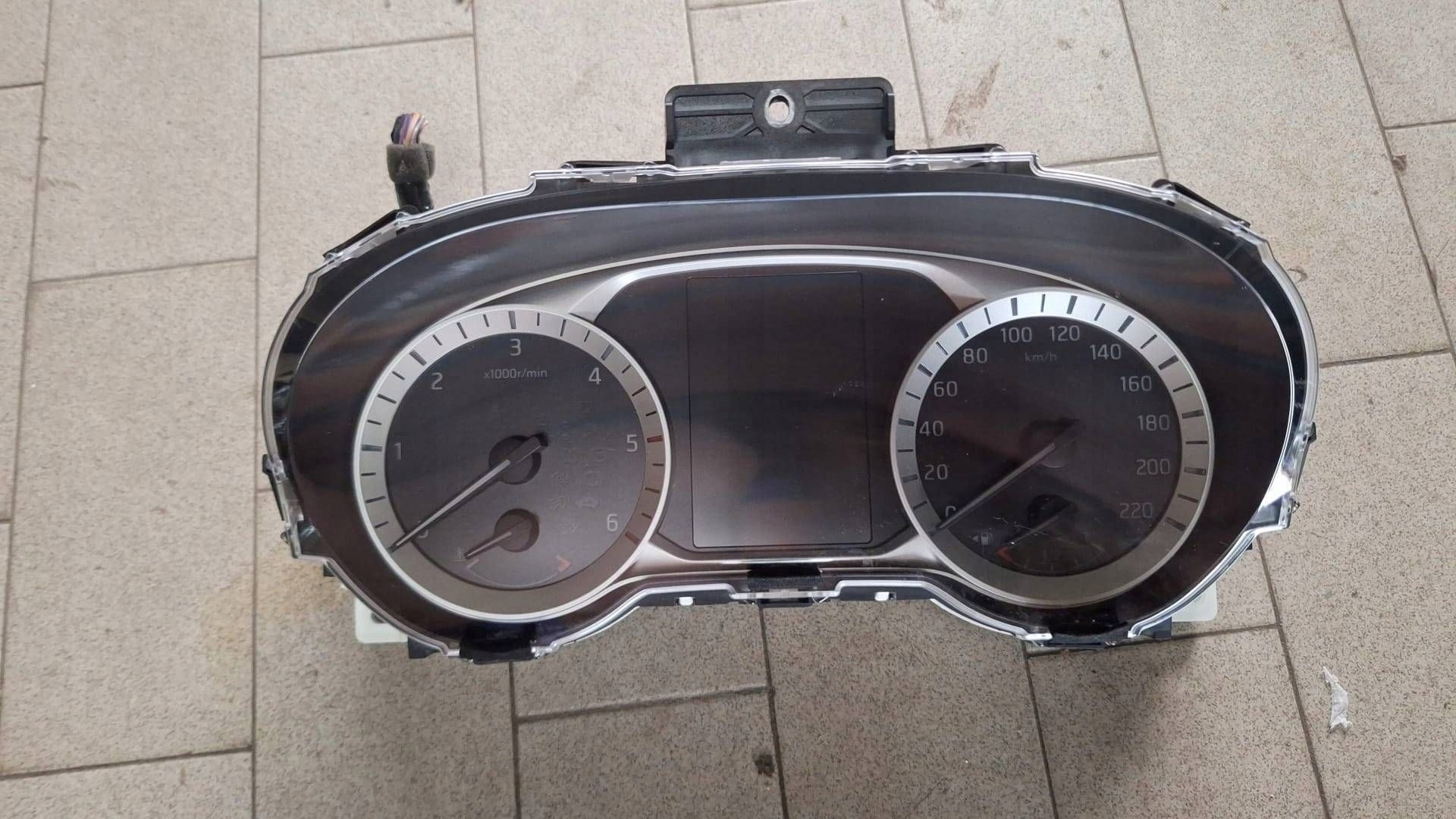 dials Nissan Navara IV D23 NP300 5JU2A0YMA