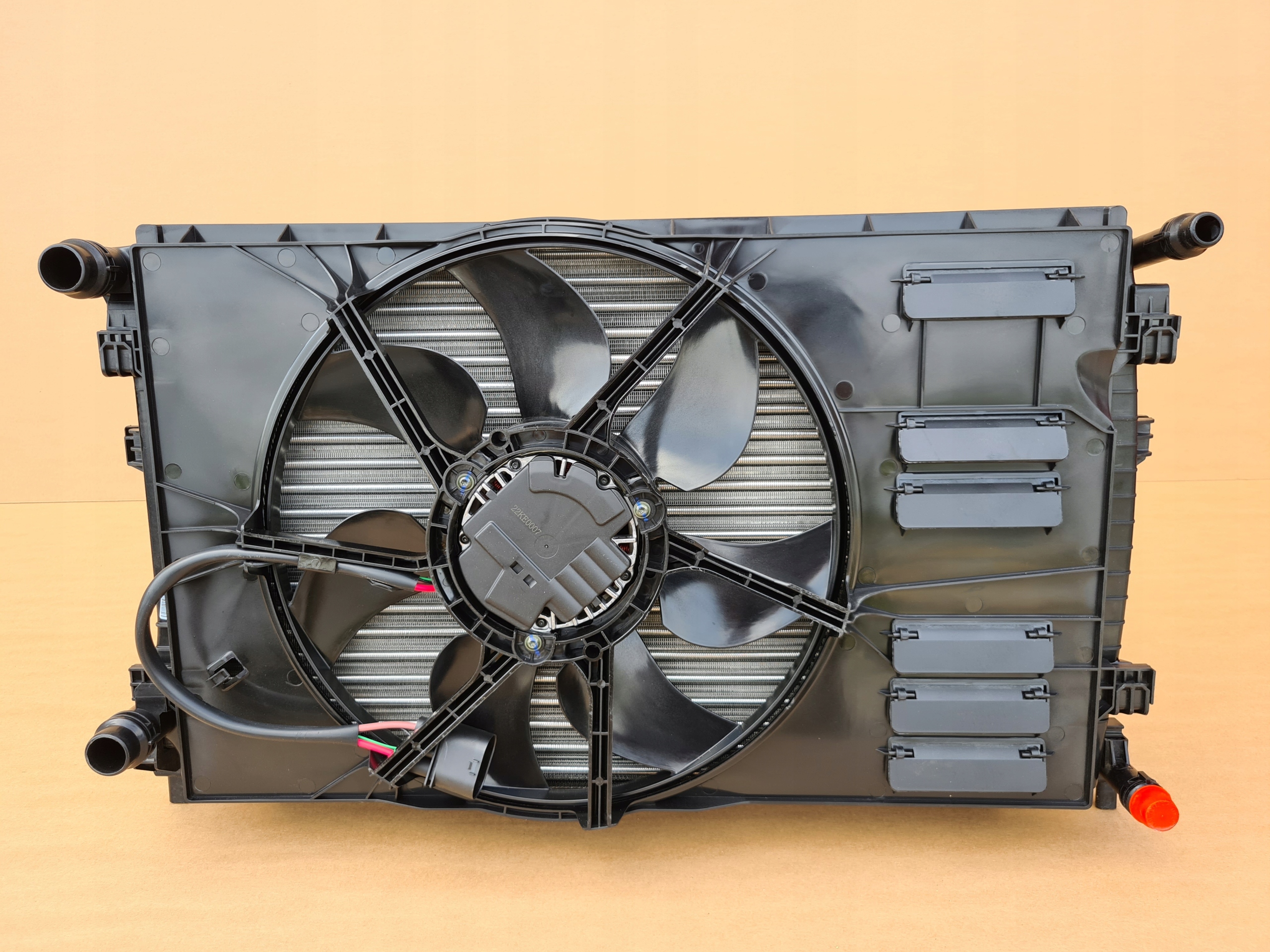 КОМПЛЕКТ РАДИАТОРЫ AUDI Q21a GA 1tfsi 1tfsi