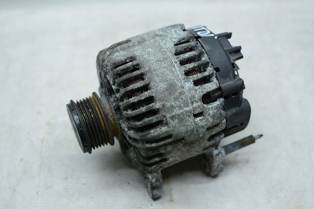 1999 VW Sharan Alternator 1900tdi 06f903023c